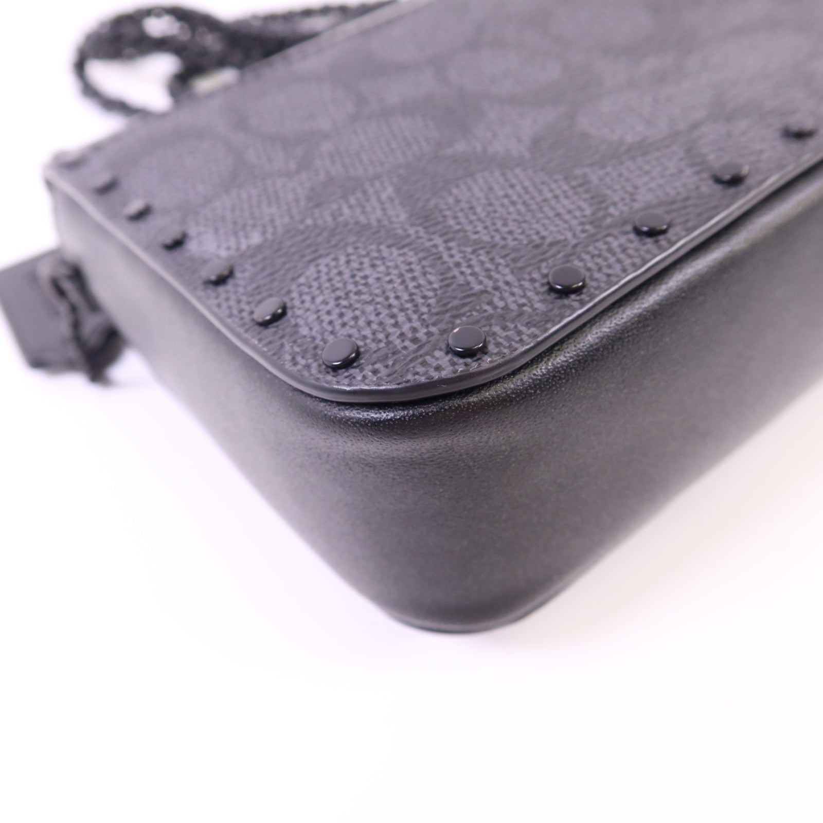 COACH 塗層帆布/牛皮皮革Mini Flap Crossbody Bag鏈帶肩背袋