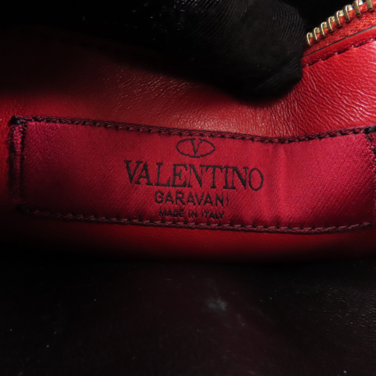 Valentino 牛皮皮革Garavani Rockstud Spike Bag銀扣鏈帶手挽肩背兩用袋黑色