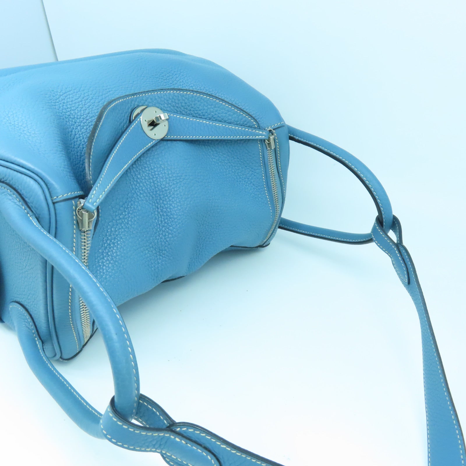 HERMES 【清倉大減價】Taurillon Clemence Lindy 30銀扣手挽肩背兩用袋Blue Jean藍色