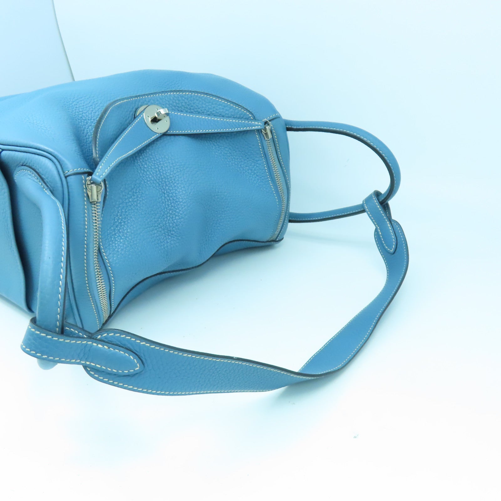 HERMES 【清倉大減價】Taurillon Clemence Lindy 30銀扣手挽肩背兩用袋Blue Jean藍色