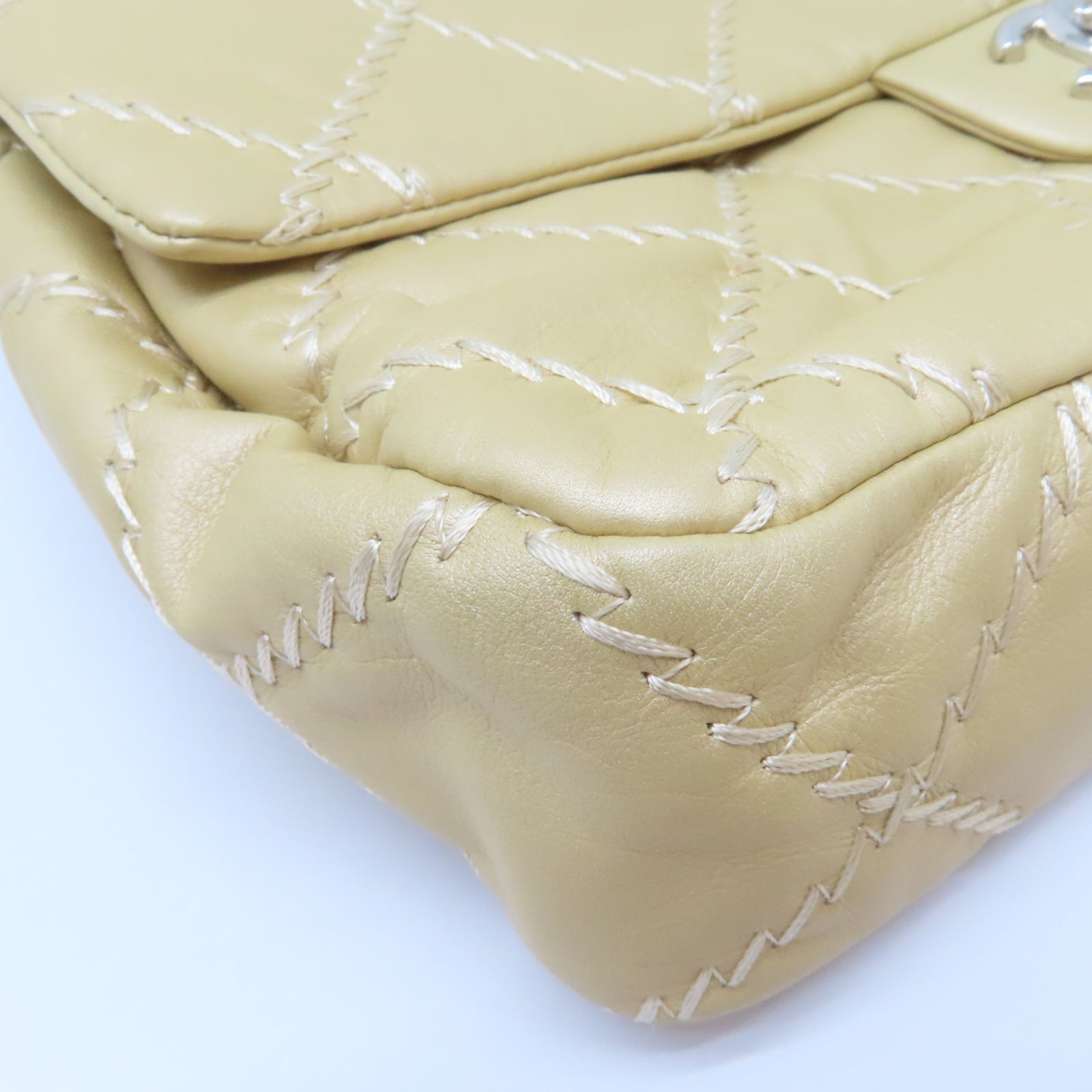 CHANEL 菱格羊皮皮革Chain Shoulder銀扣鏈帶肩背袋金色