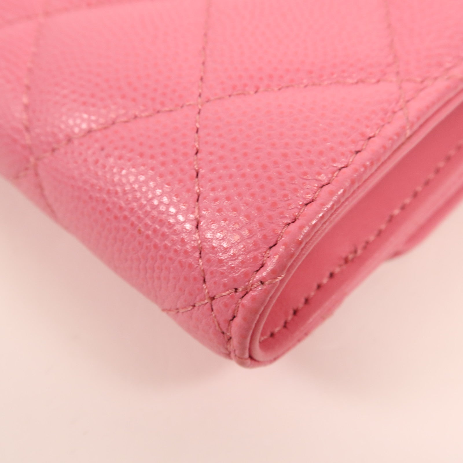 CHANEL 牛皮皮革Wallet金扣錢包
