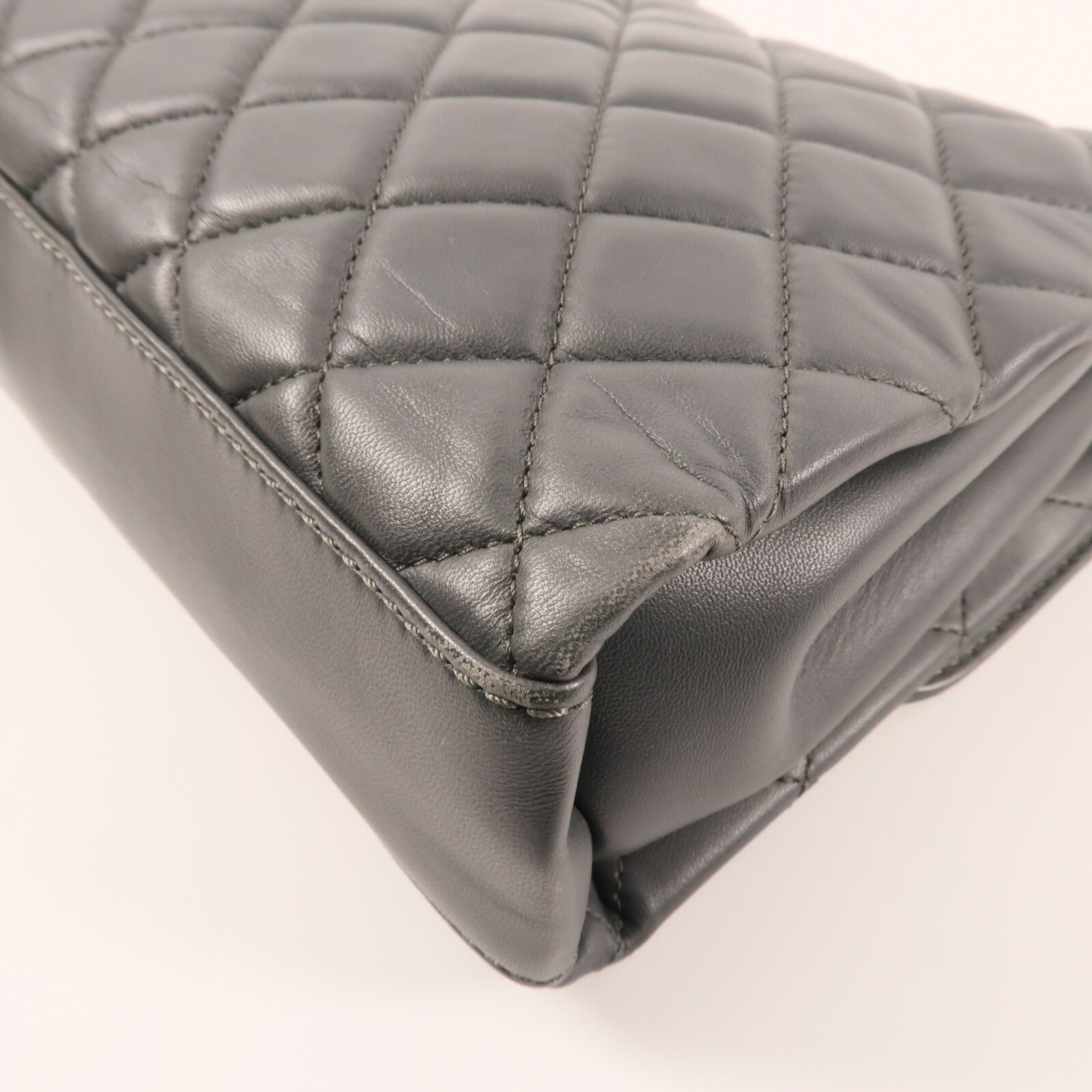 CHANEL 羊皮皮革Shoulder Bag銀扣鏈帶肩背袋