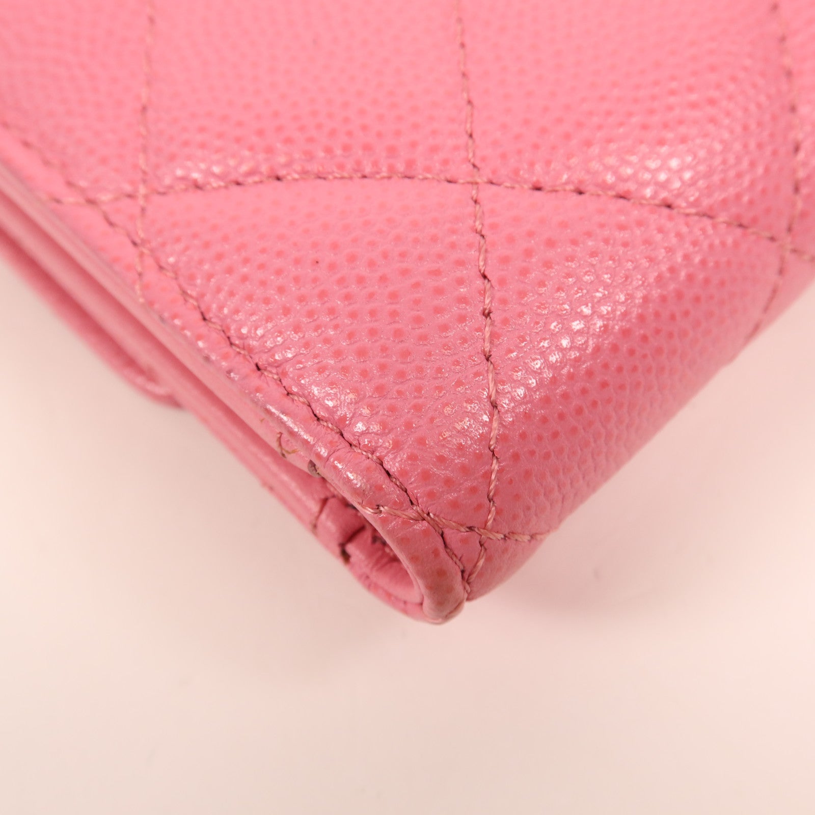 CHANEL 牛皮皮革Wallet金扣錢包