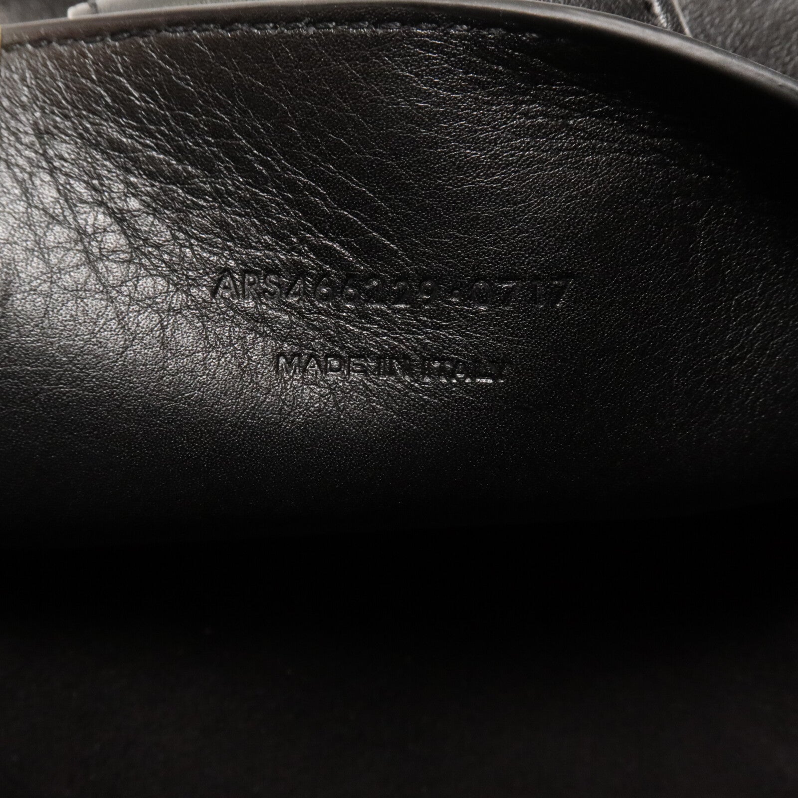 SAINT LAURENT 牛皮皮革Amber Tote手挽肩背兩用袋