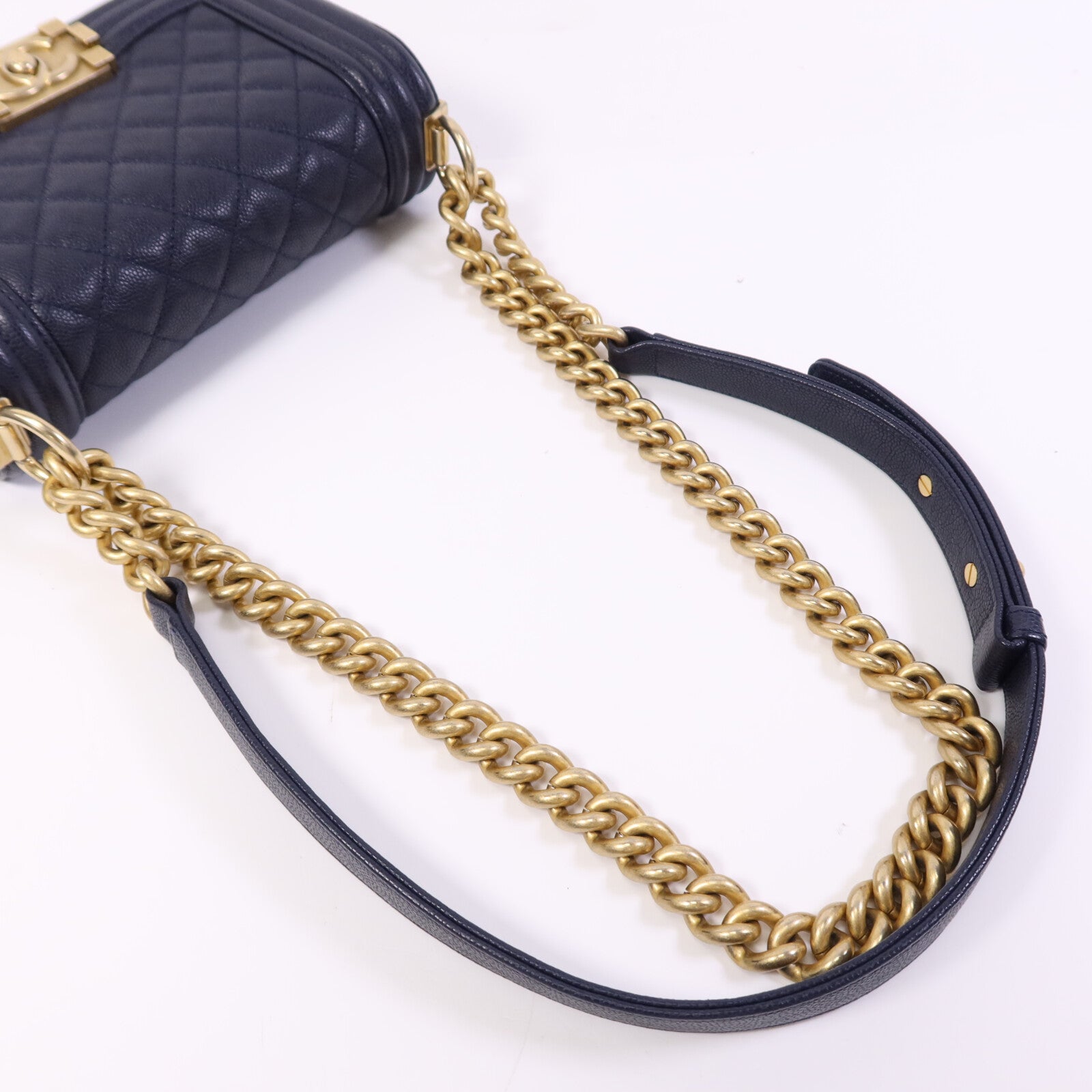 CHANEL 牛皮皮革Boy 20金扣鏈帶肩背袋