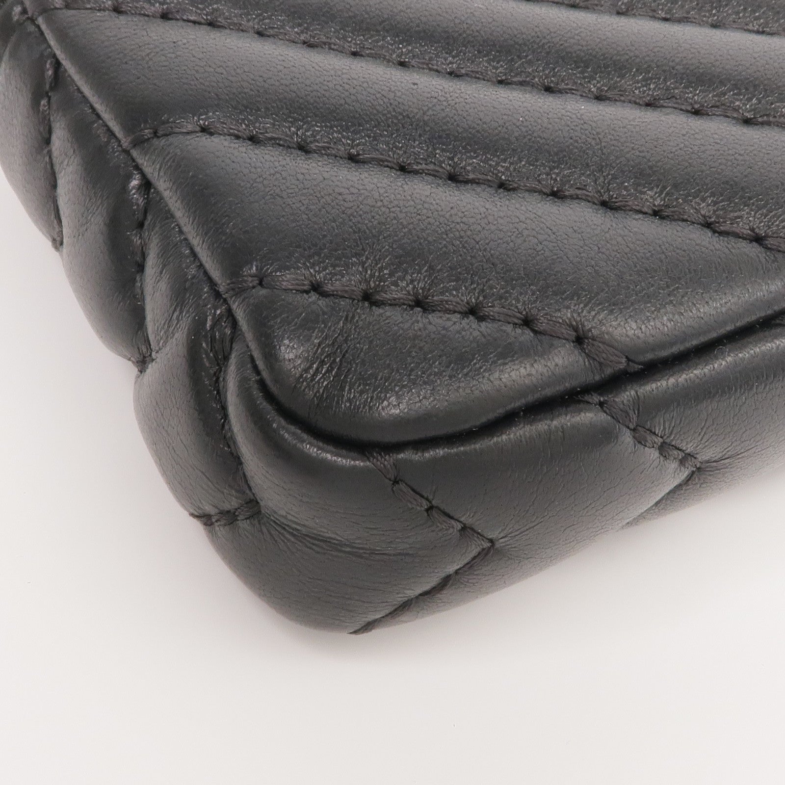CHANEL 羊皮皮革WOC Wallet On Chain金扣鏈帶肩背袋