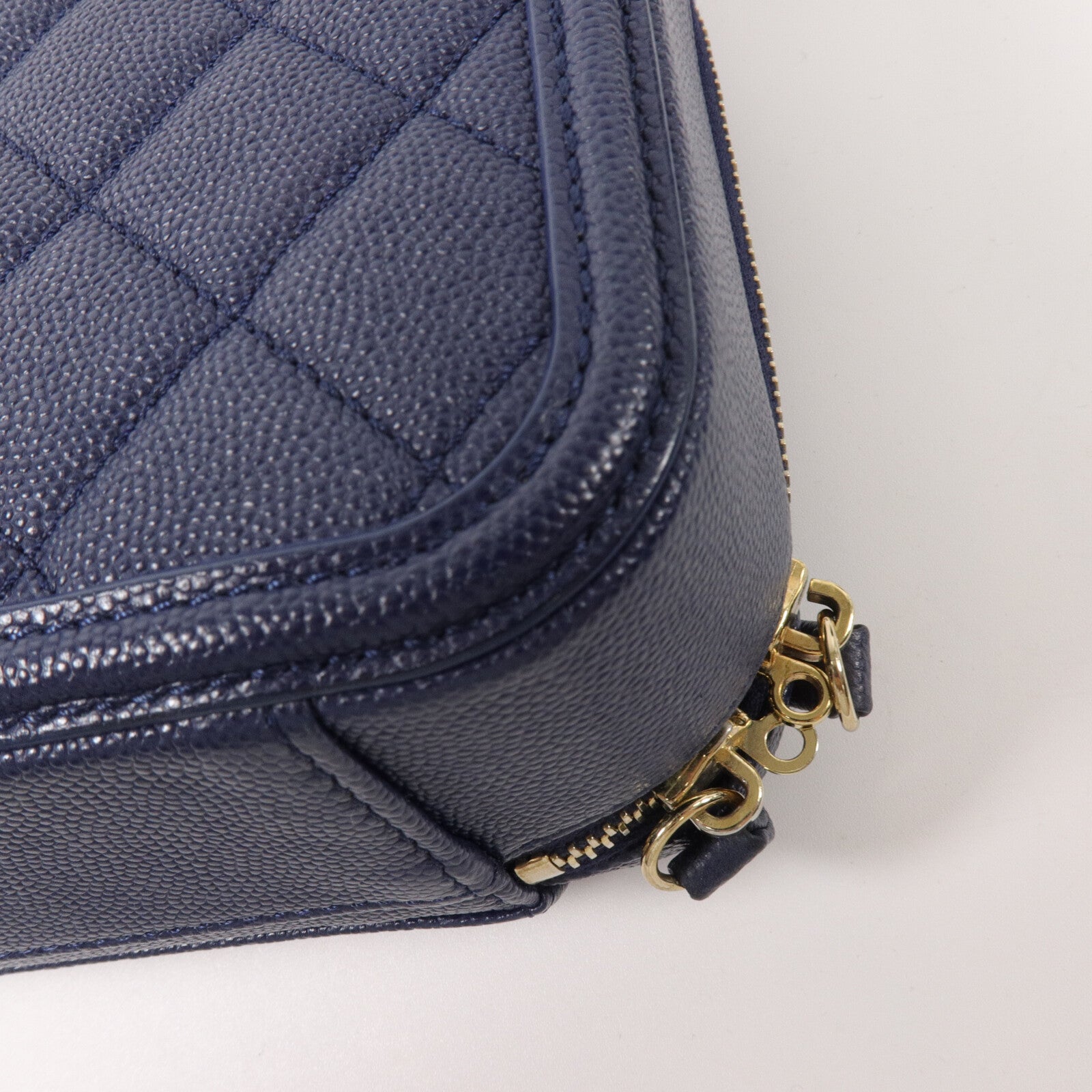 CHANEL 牛皮皮革Vanity Case鏈帶手挽肩背兩用袋