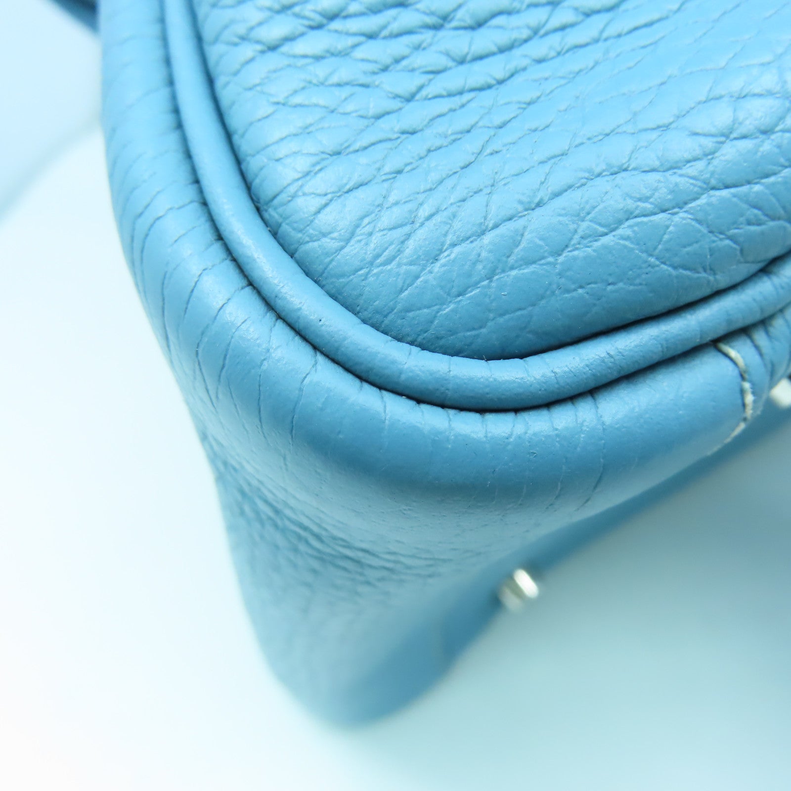 HERMES 【清倉大減價】Taurillon Clemence Lindy 30銀扣手挽肩背兩用袋Blue Jean藍色