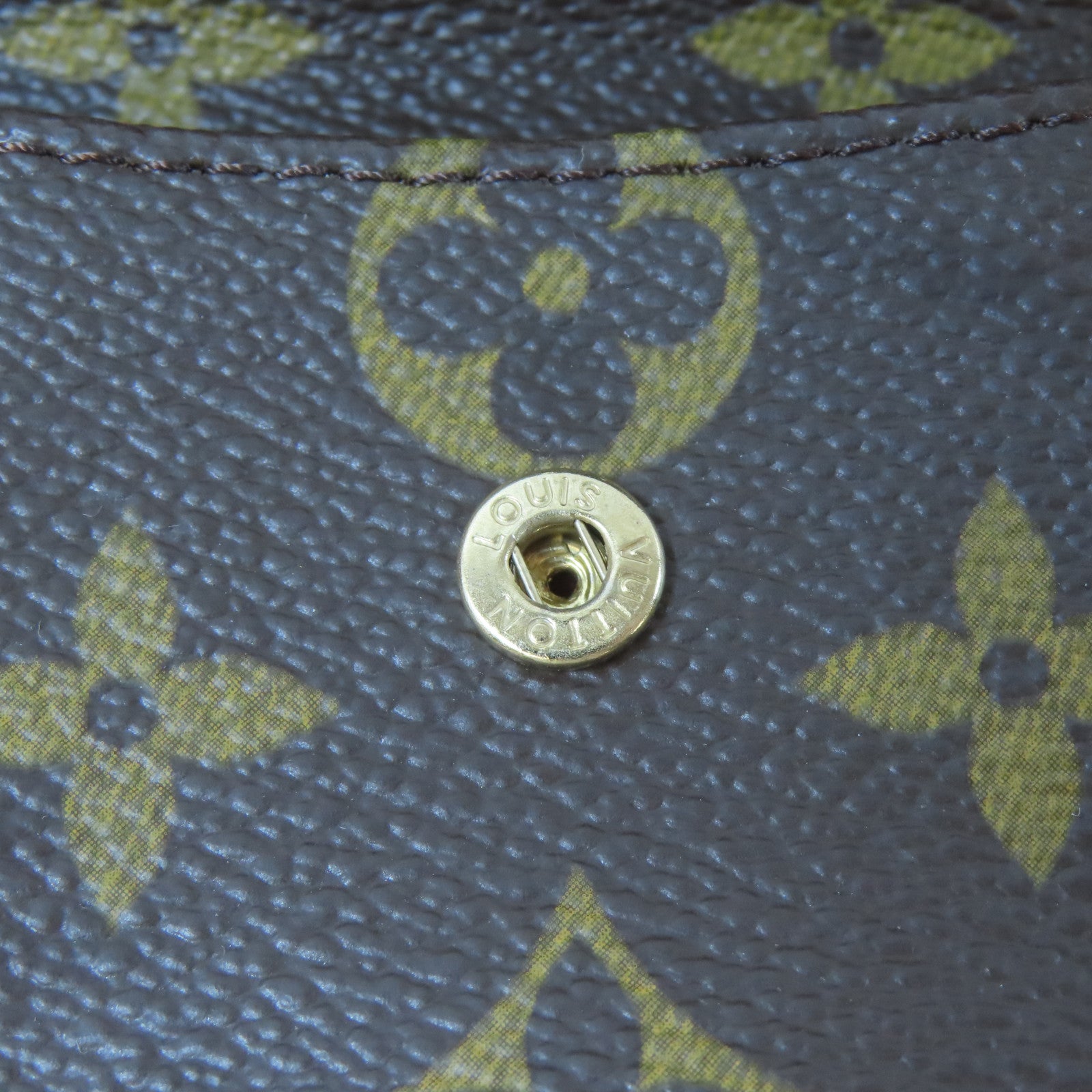 LOUIS VUITTON Monogram Partition金扣手拿包啡色