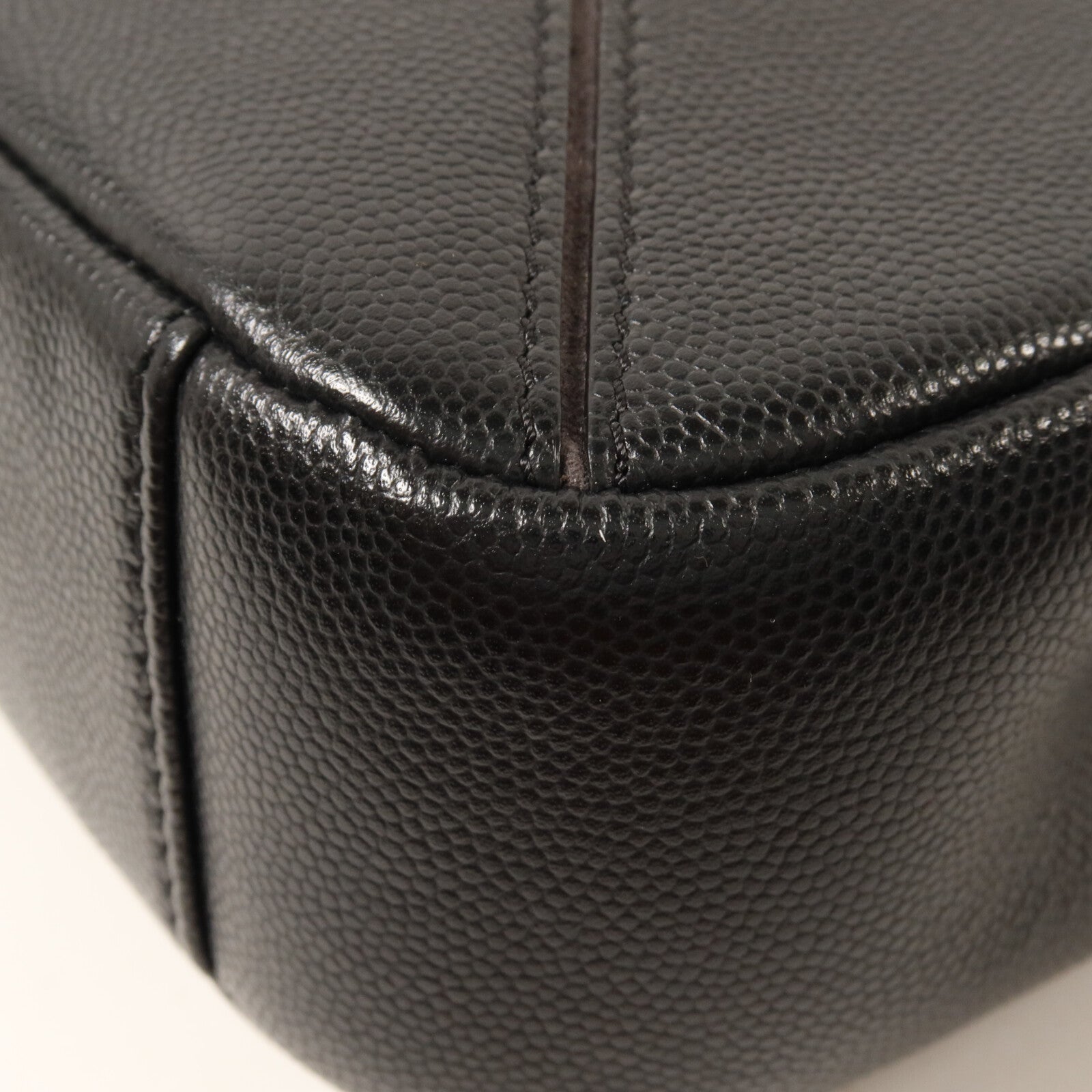 CHANEL 牛皮皮革Macro Chevron Envelope Flap Bag鏈帶肩背袋