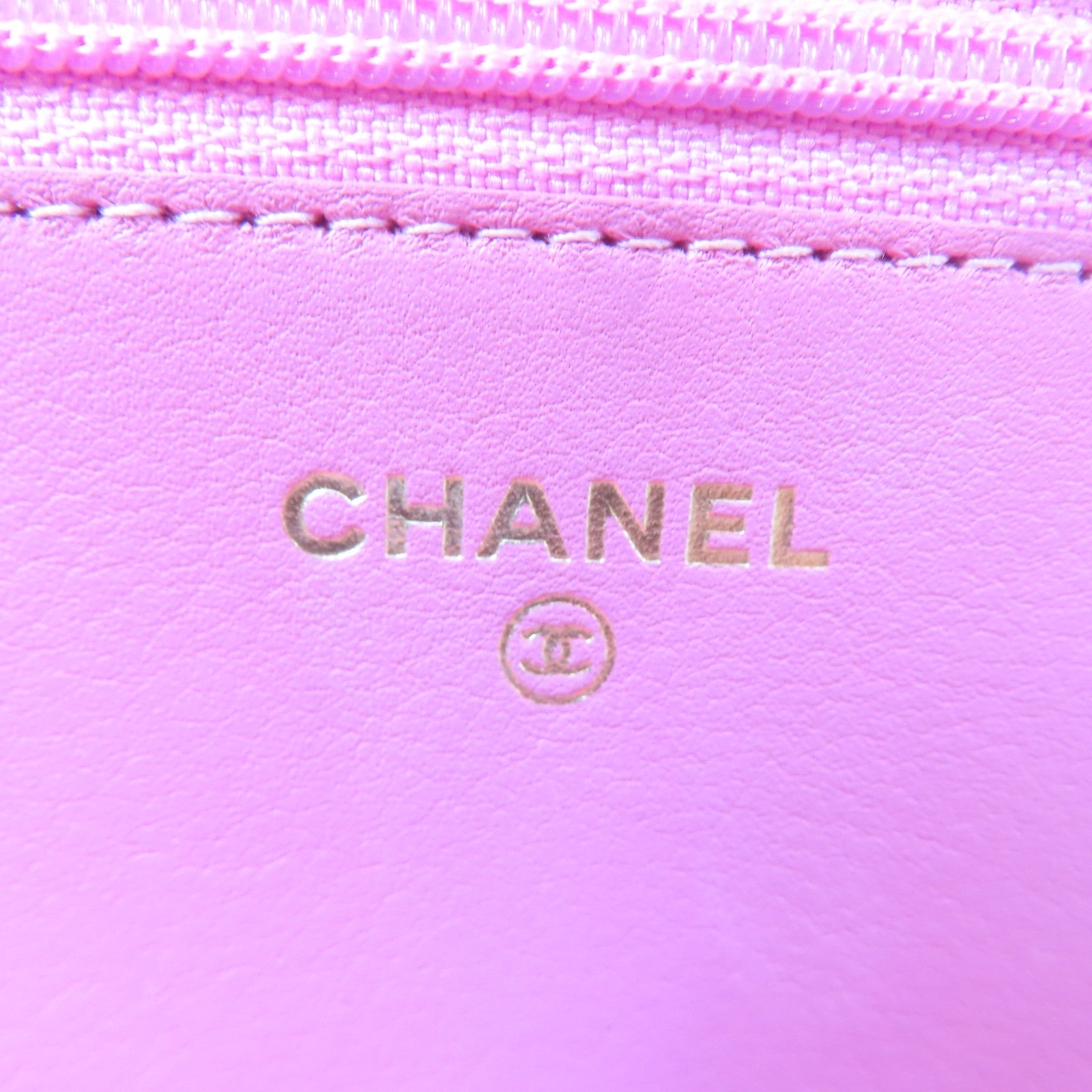 CHANEL 【激減優惠】菱格牛皮皮革Le Boy WOC金扣鏈帶肩背袋粉紅色