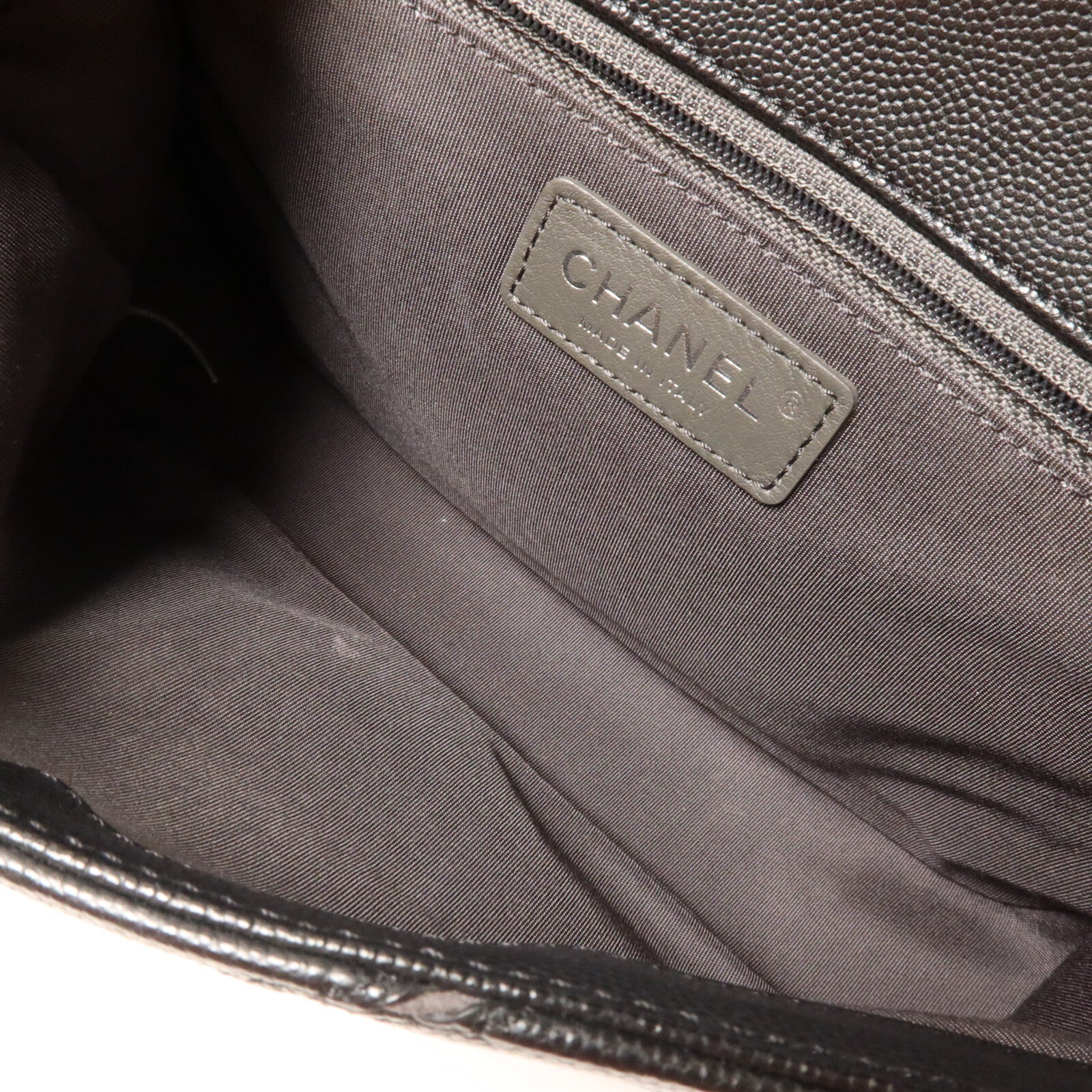 CHANEL 牛皮皮革Macro Chevron Envelope Flap Bag鏈帶肩背袋