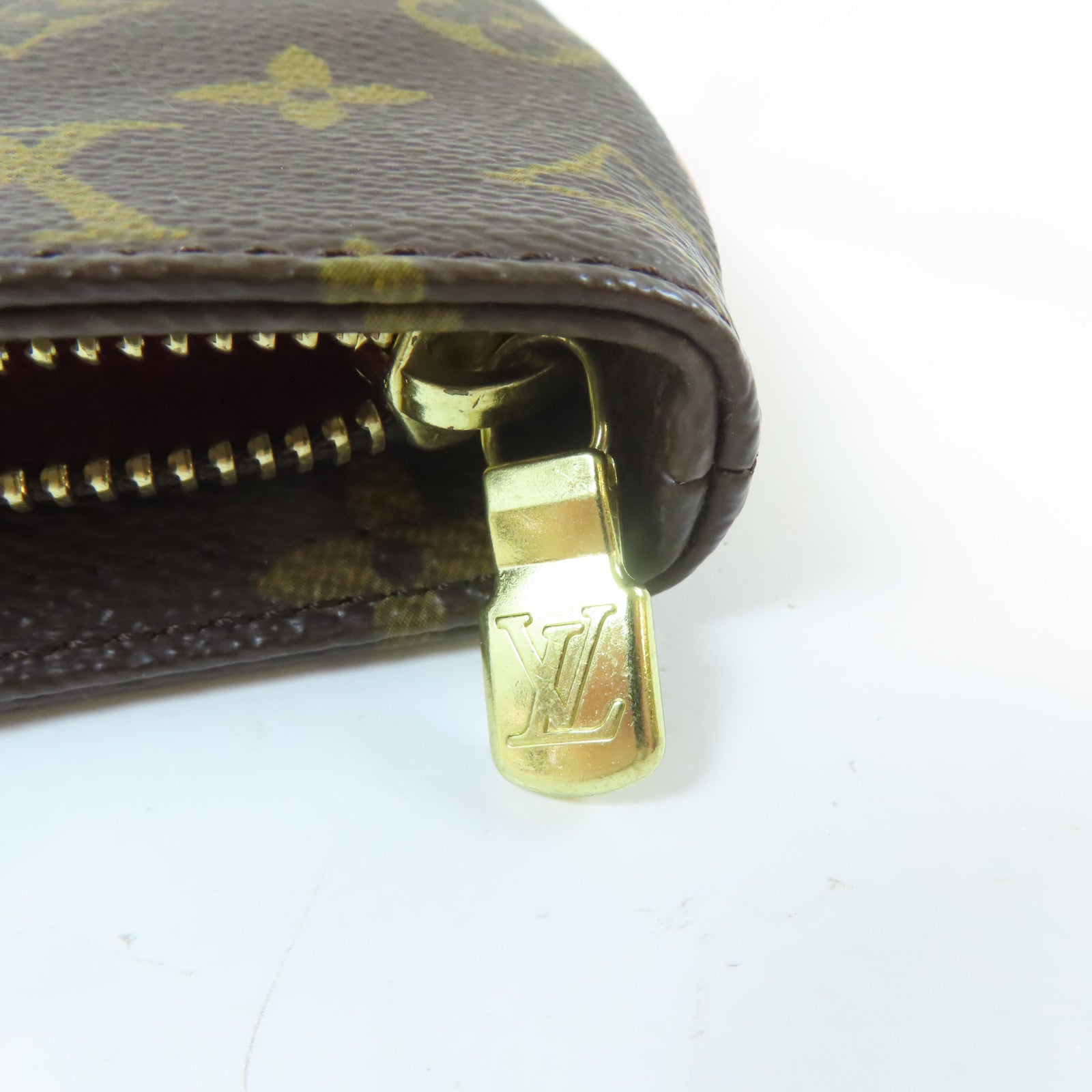 LOUIS VUITTON Monogram Partition金扣手拿包啡色