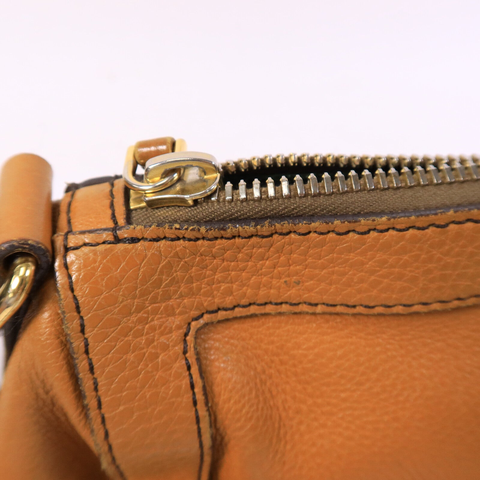 PRADA 牛皮皮革Shoulder Bag肩背袋