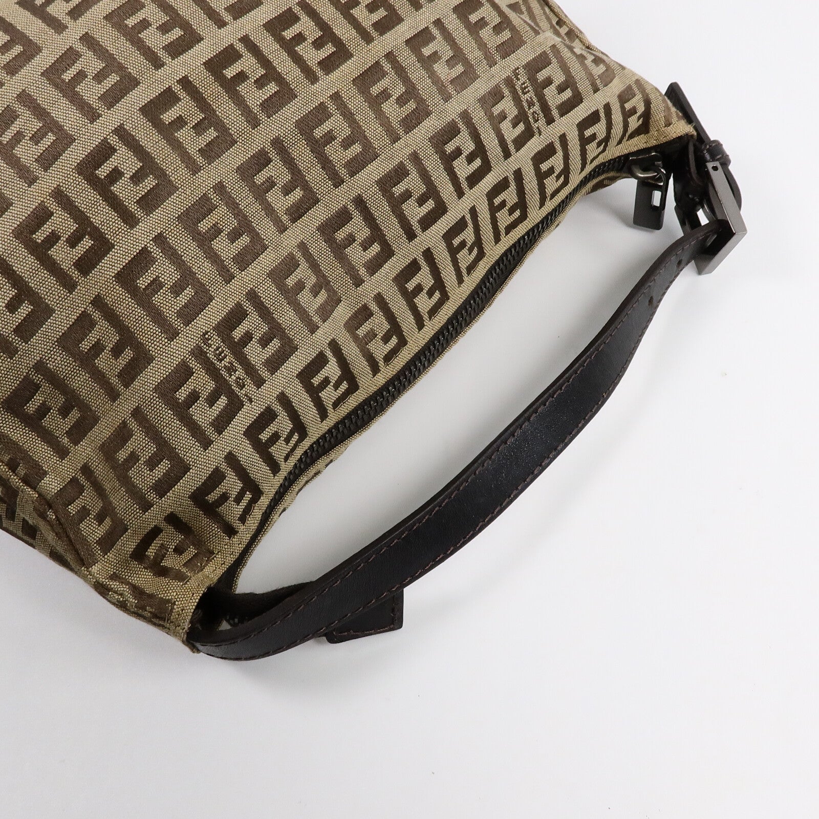 FENDI 帆布Vintage Zucchion肩背袋