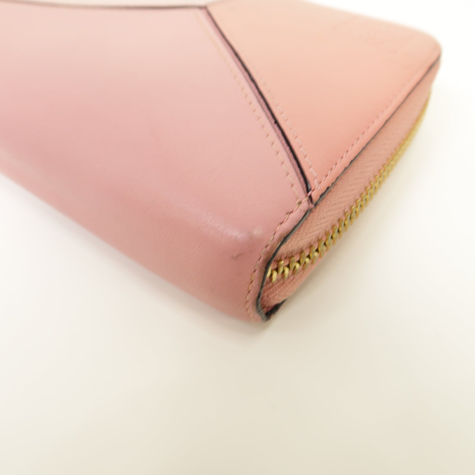 LOEWE 牛皮皮革Puzzle Zip Around Wallet金扣長錢包粉紅色