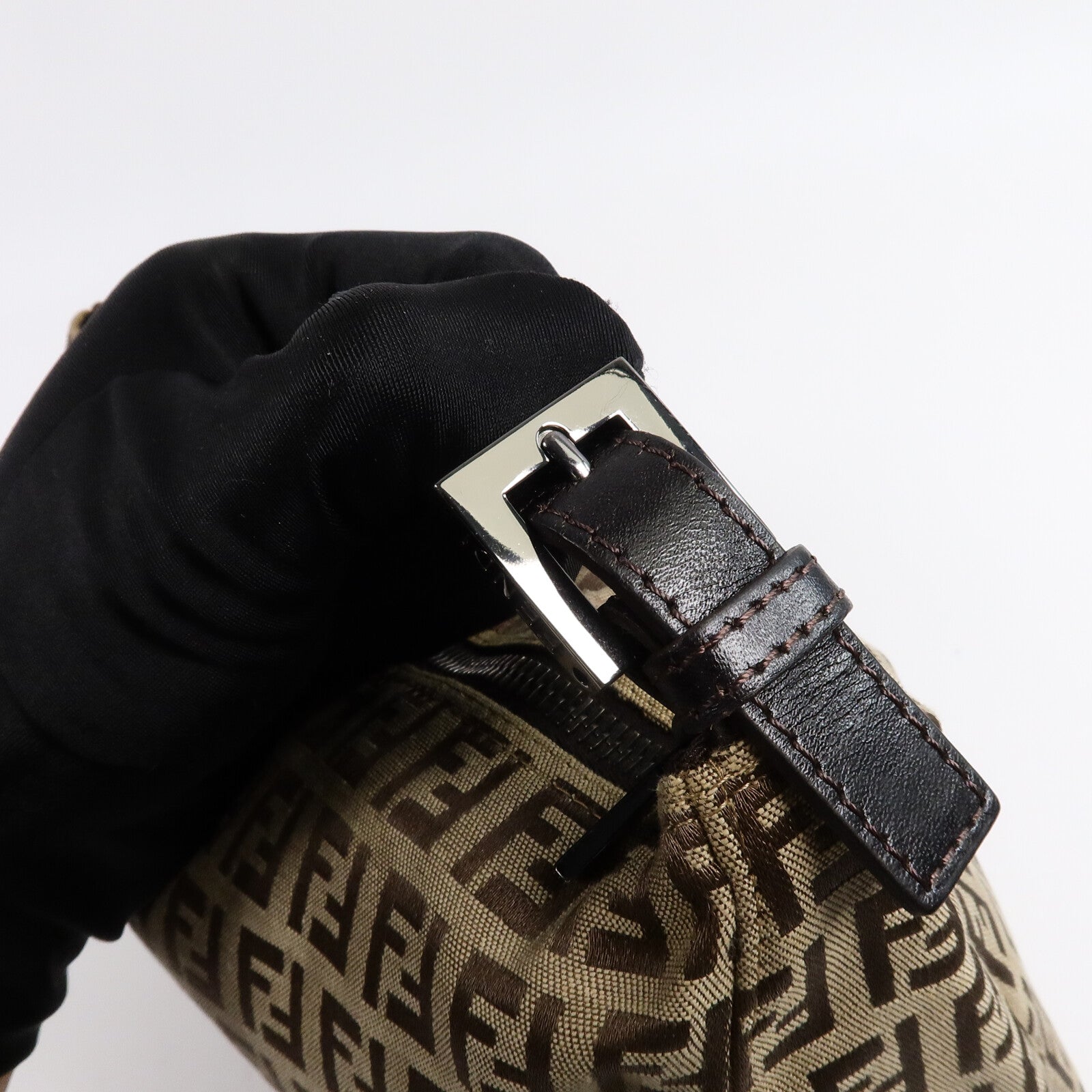 FENDI 帆布Vintage Zucchion肩背袋