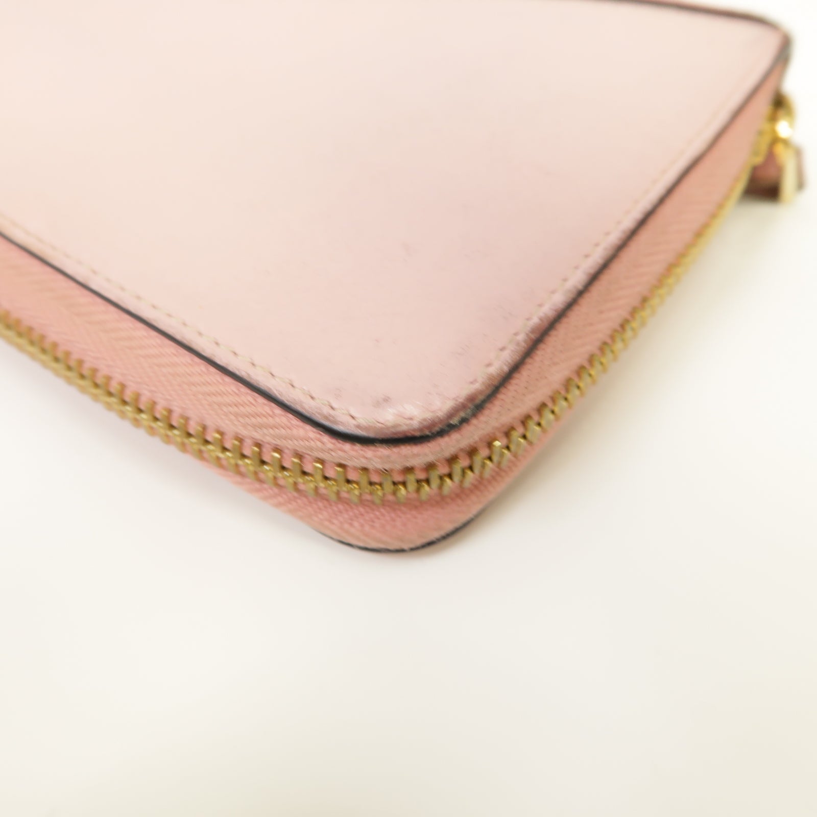 LOEWE 牛皮皮革Puzzle Zip Around Wallet金扣長錢包粉紅色