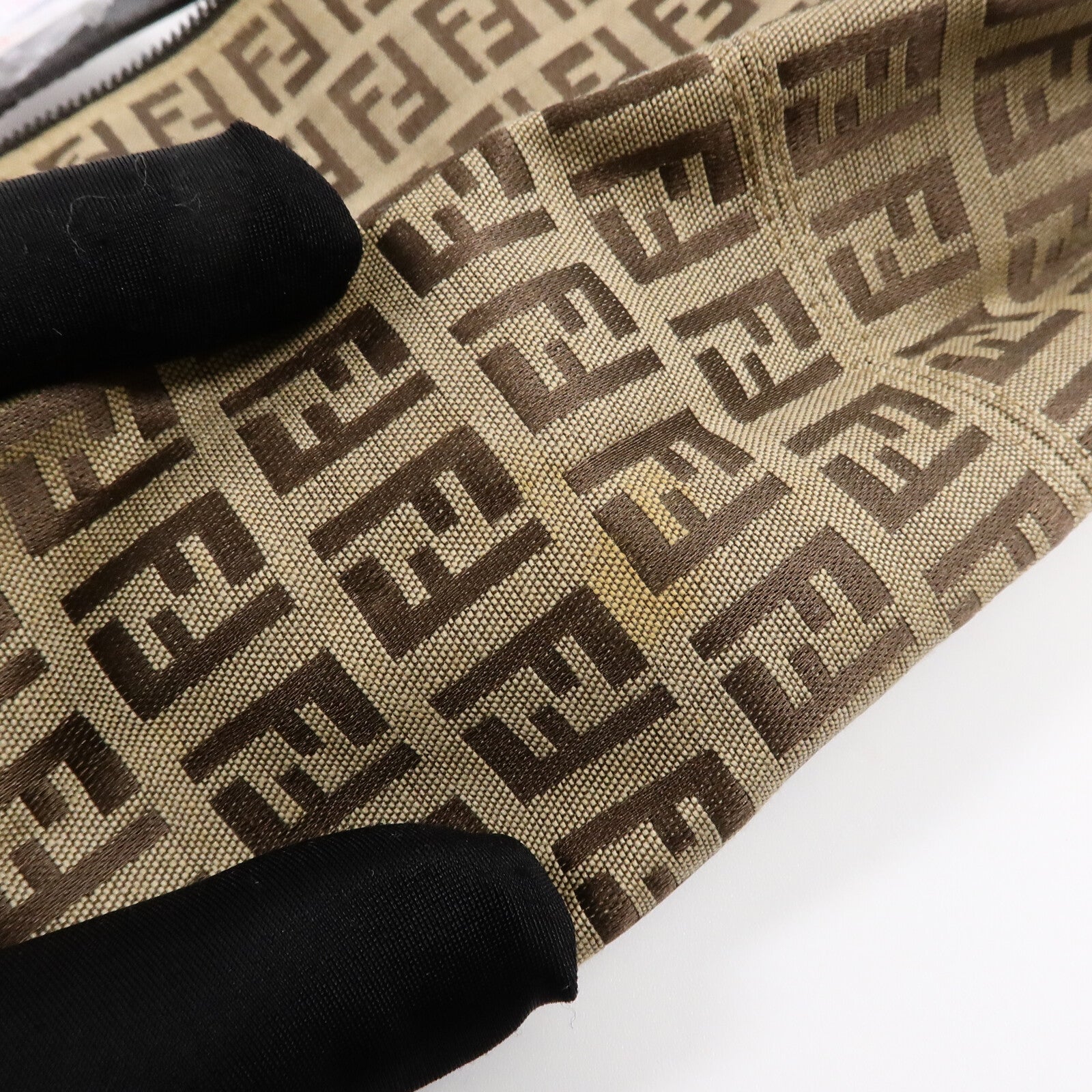 FENDI 帆布Vintage Zucchion肩背袋