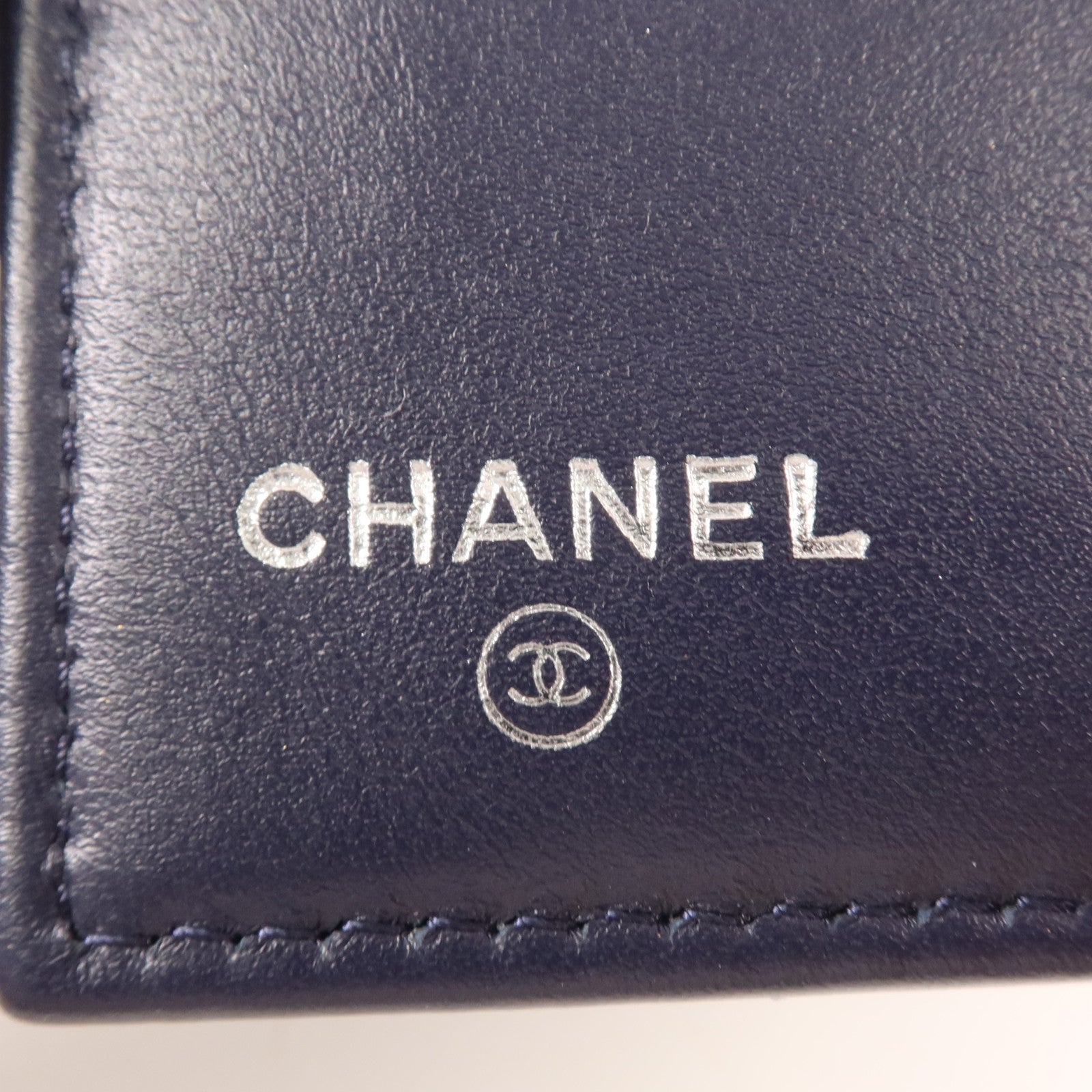 CHANEL 牛皮皮革Wallet金扣長錢包