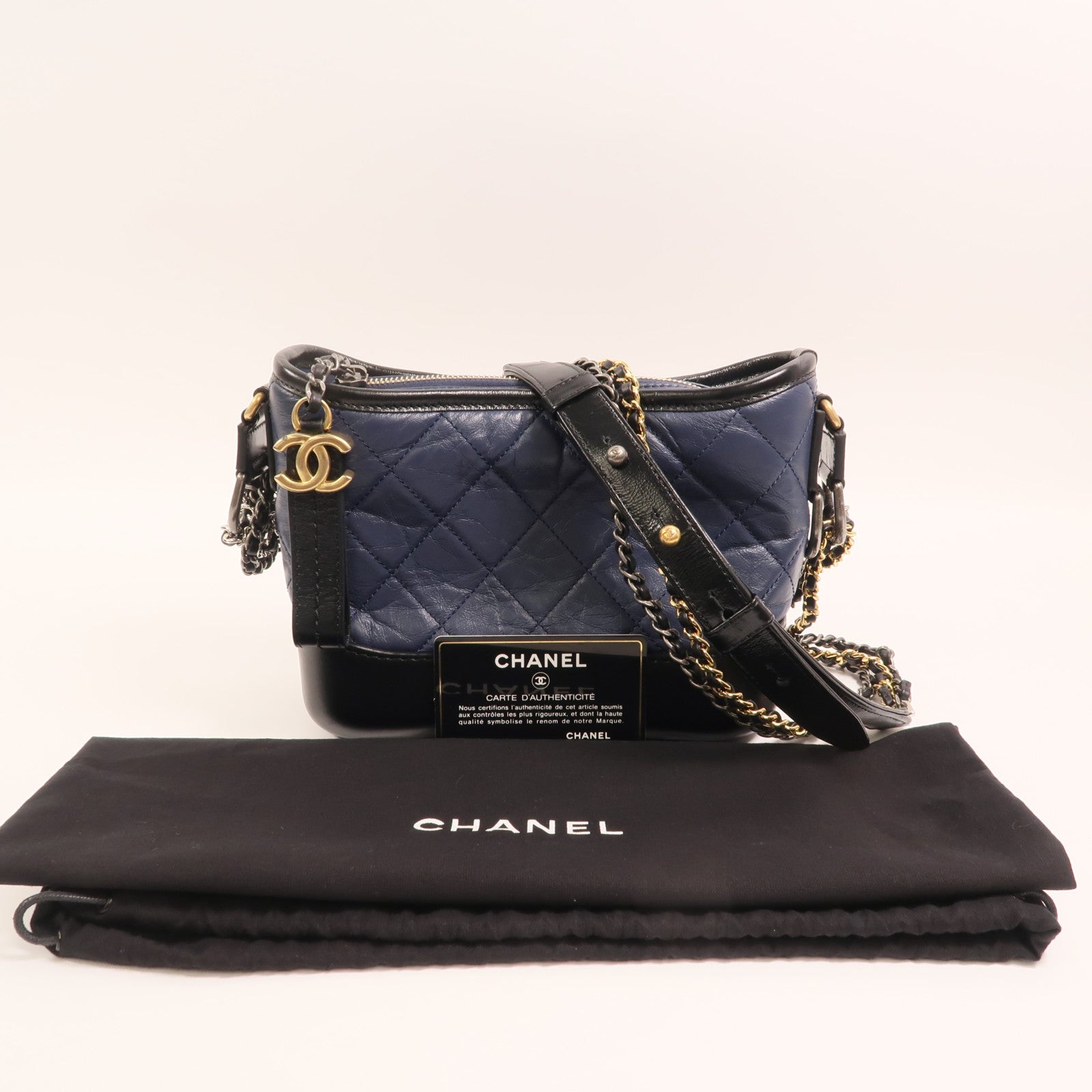 CHANEL 牛皮皮革Gabrielle small鏈帶肩背袋