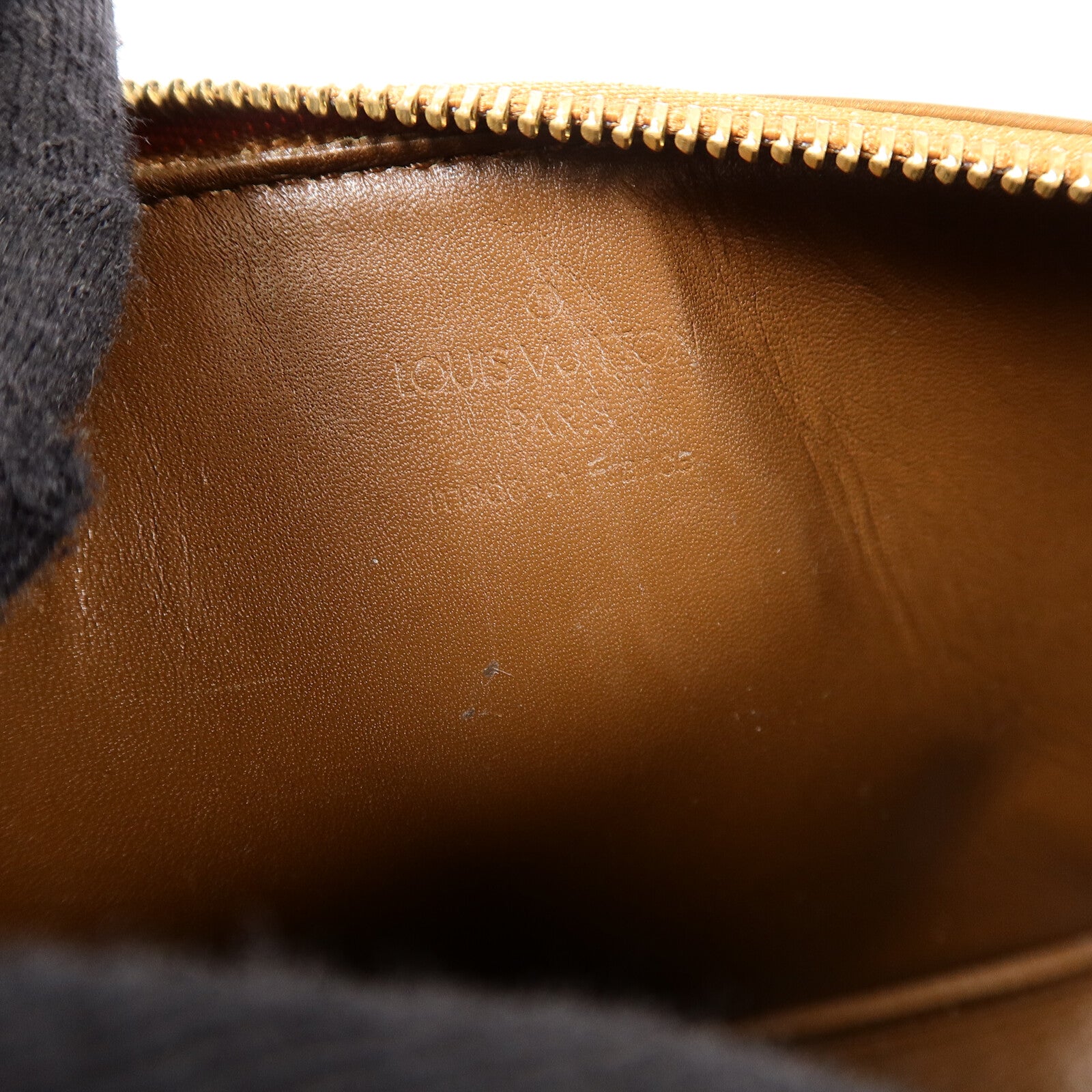 LOUIS VUITTON Monogram Vernis Lexington Pouch手拿包