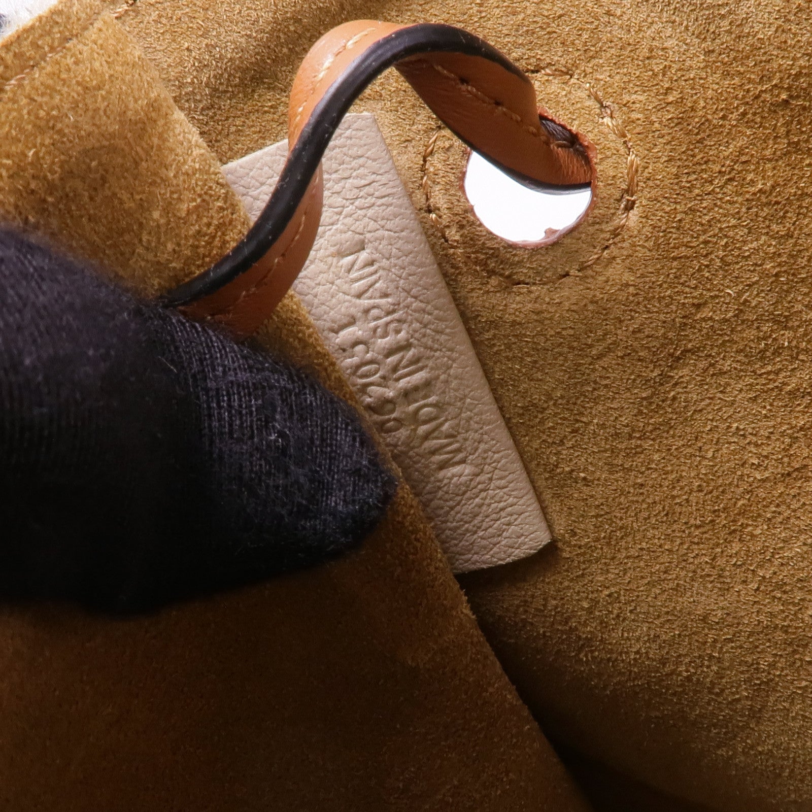 LOEWE 牛皮皮革/帆布Shoulder Bag金扣肩背袋