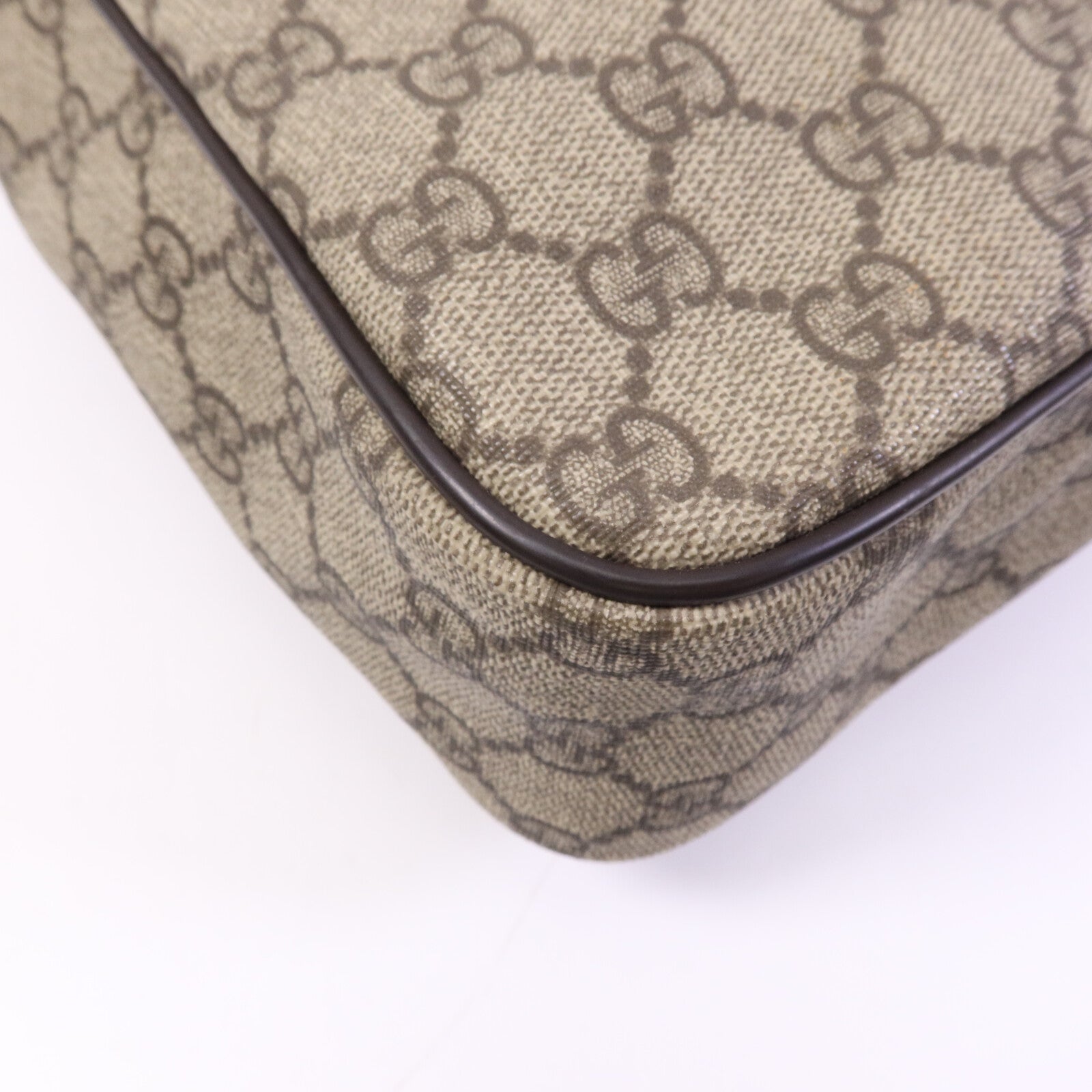 GUCCI 塗層帆布Shoulder Bag金扣肩背袋