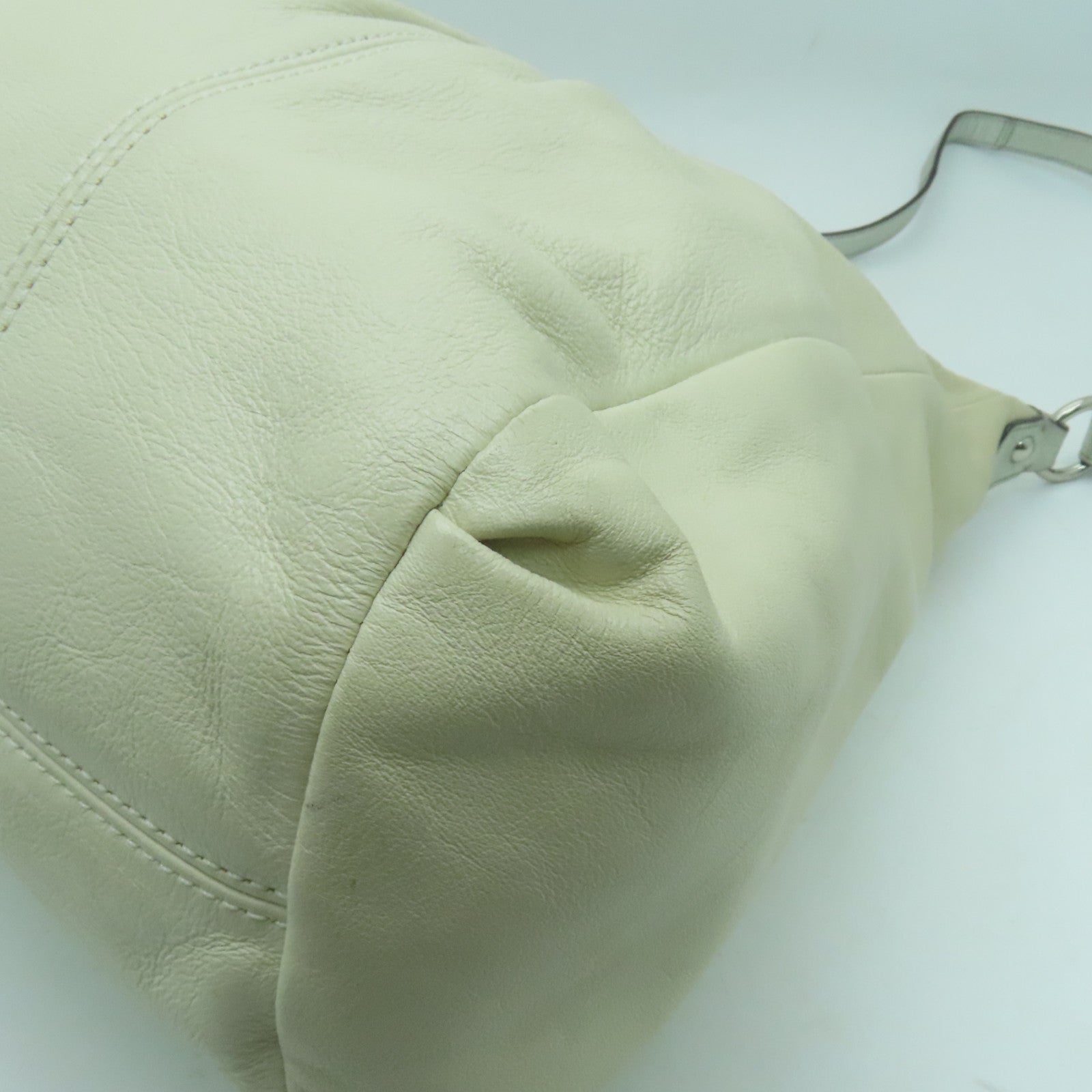 COACH 【清倉大減價】牛皮皮革2 Way Shoulder銀扣手挽肩背兩用袋白色