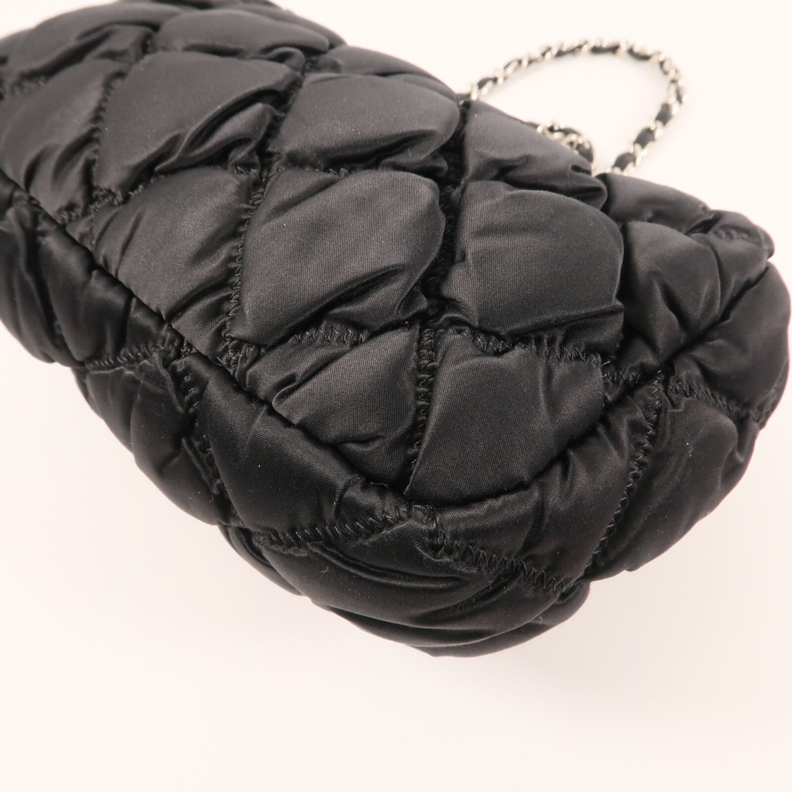 CHANEL 尼龍Shoulder Bag銀扣鏈帶肩背袋