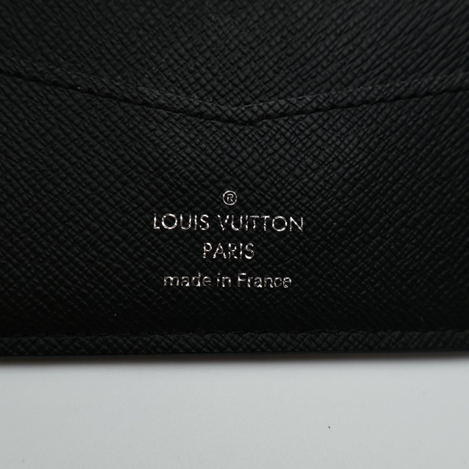 LOUIS VUITTON Monogram Eclipse Multiple錢包