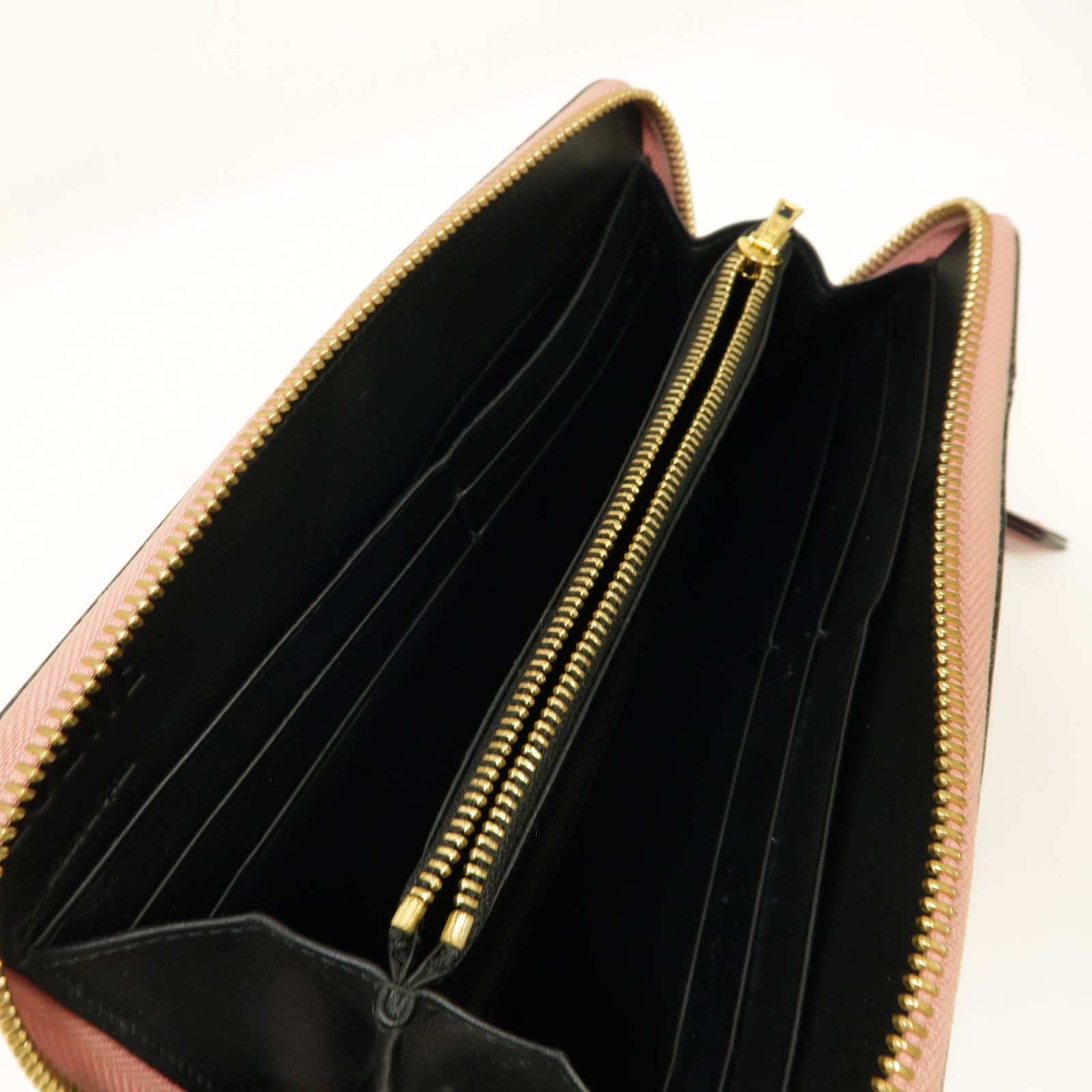 LOEWE 牛皮皮革Puzzle Zip Around Wallet金扣長錢包粉紅色