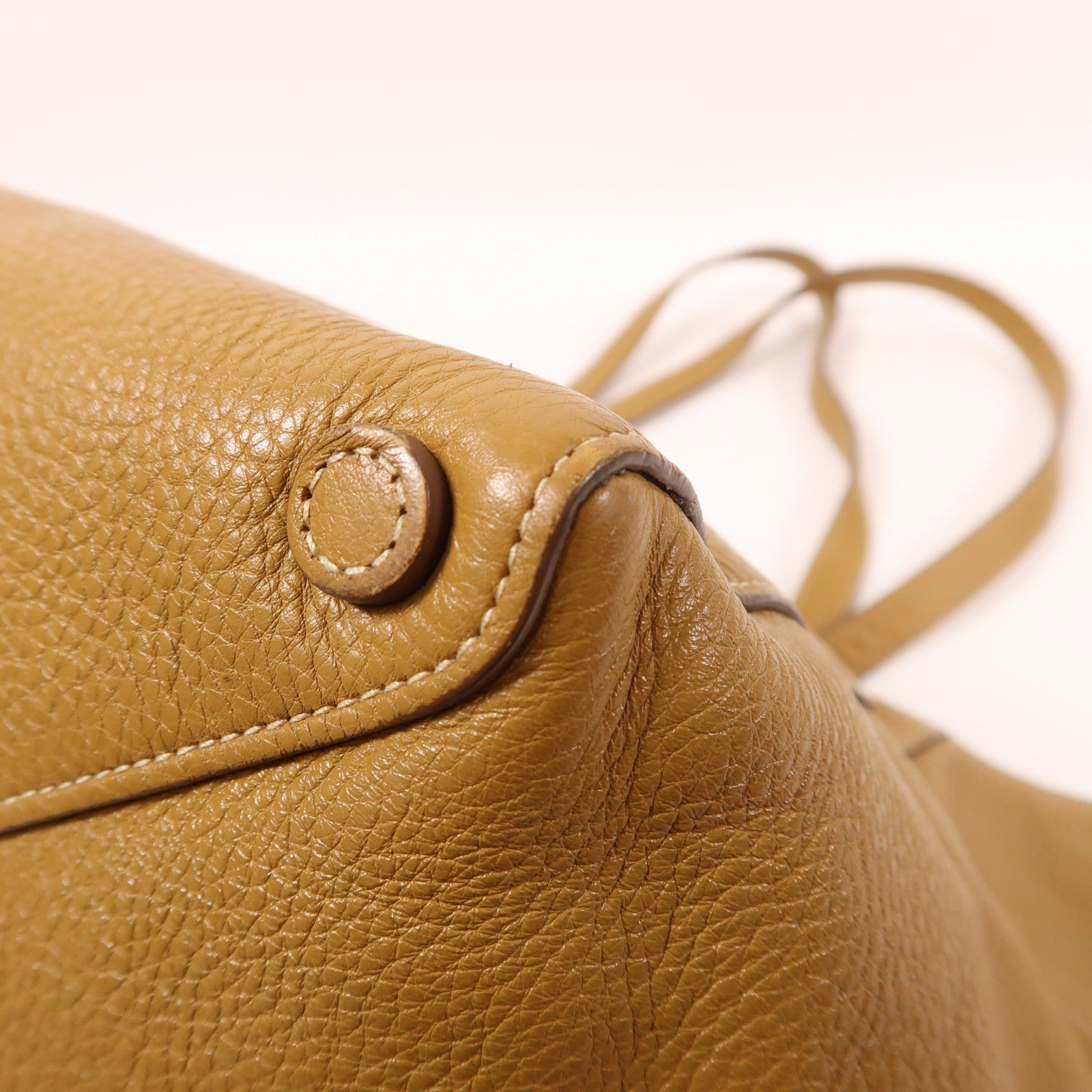 PRADA 牛皮皮革Tote Bag金扣肩背袋