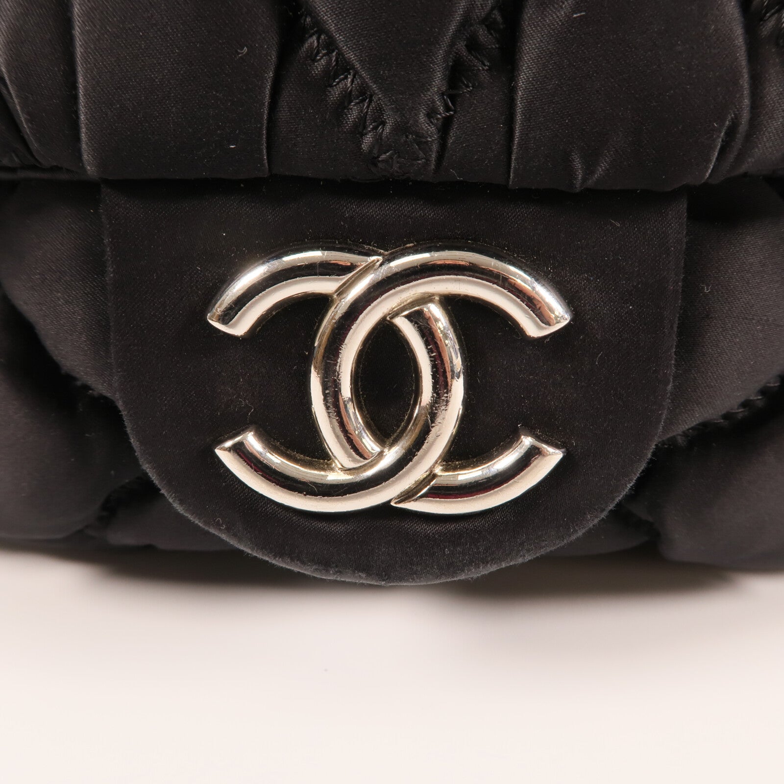 CHANEL 尼龍Shoulder Bag銀扣鏈帶肩背袋