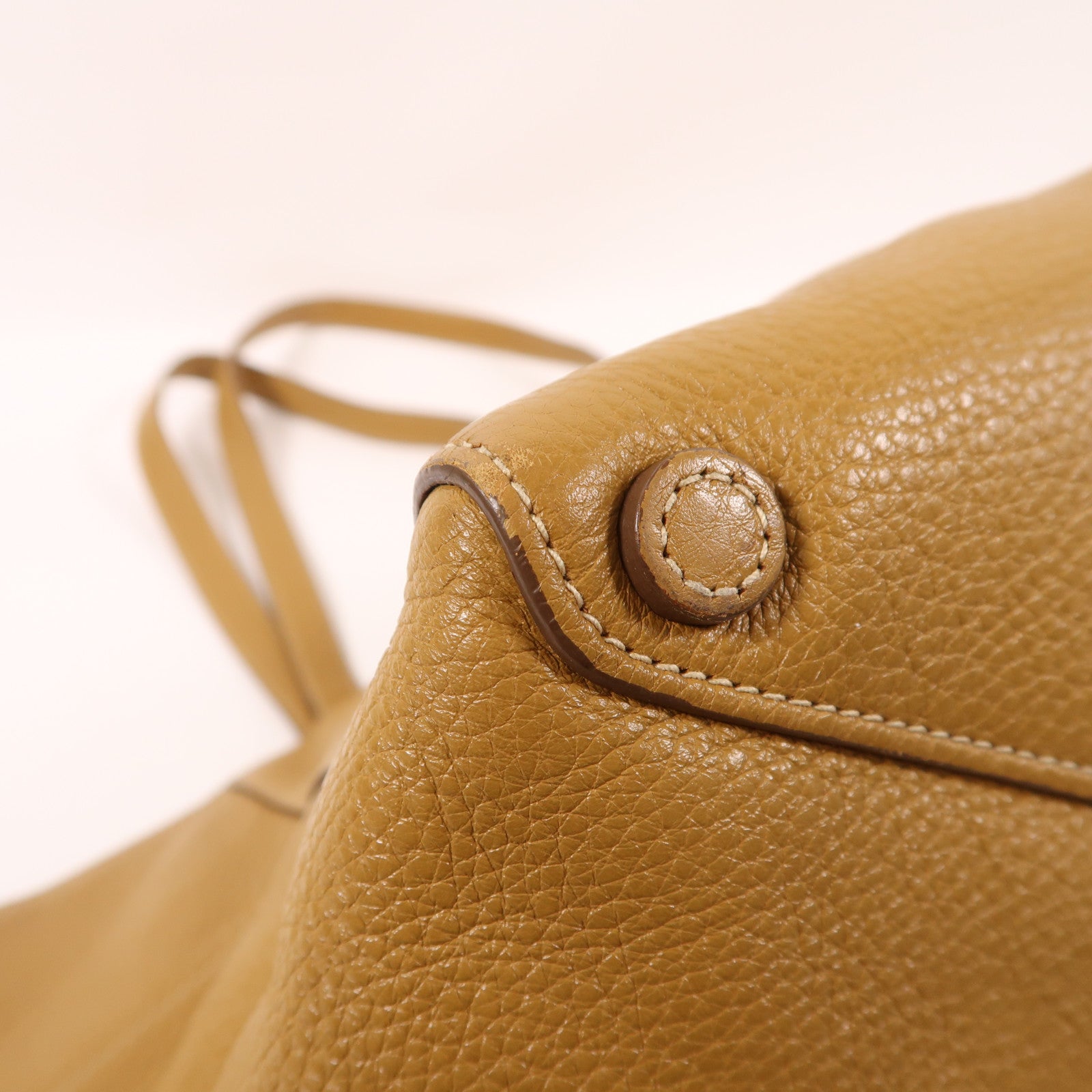 PRADA 牛皮皮革Tote Bag金扣肩背袋