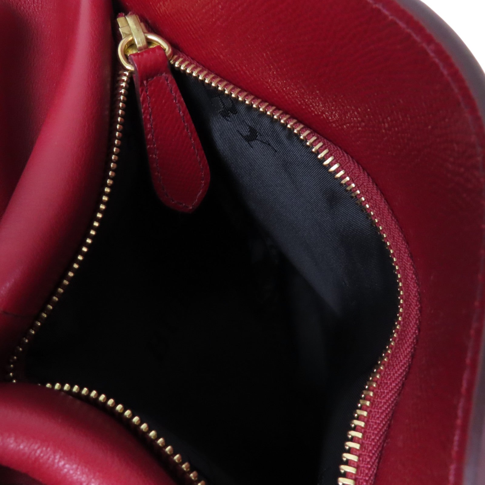 BURBERRY 漆皮皮革Dinton Bag金扣手挽肩背兩用袋