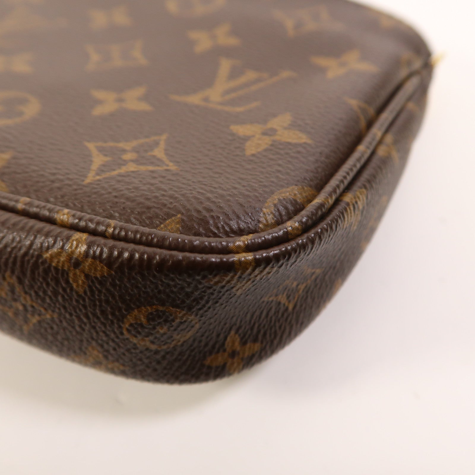 LOUIS VUITTON Monogram Multi Pochette Accessoires金扣肩背袋