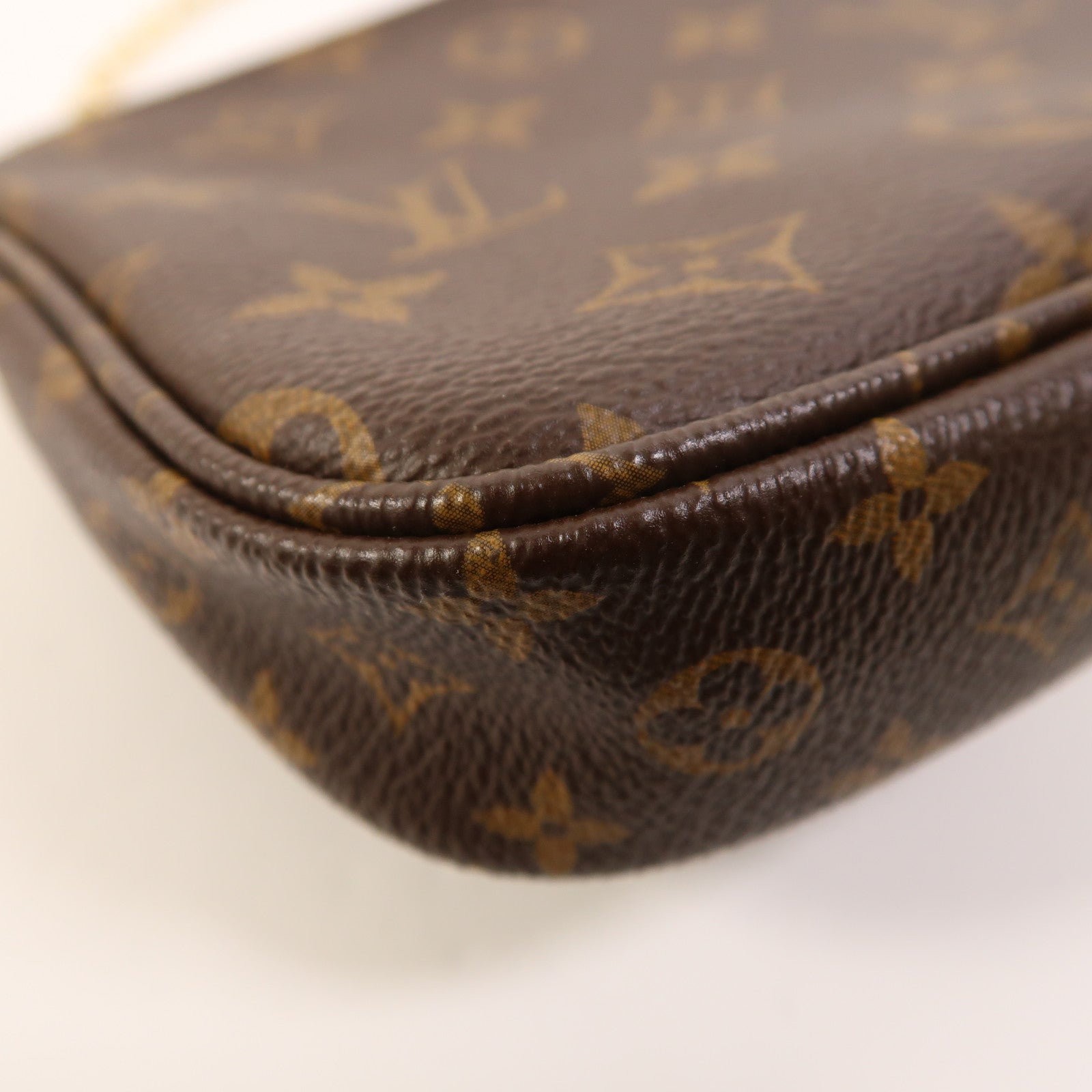LOUIS VUITTON Monogram Multi Pochette Accessoires金扣肩背袋