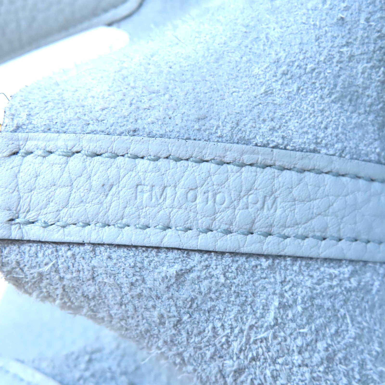 HERMES 【激減優惠】Clemence皮革Picotin MM金扣手挽袋淺藍色