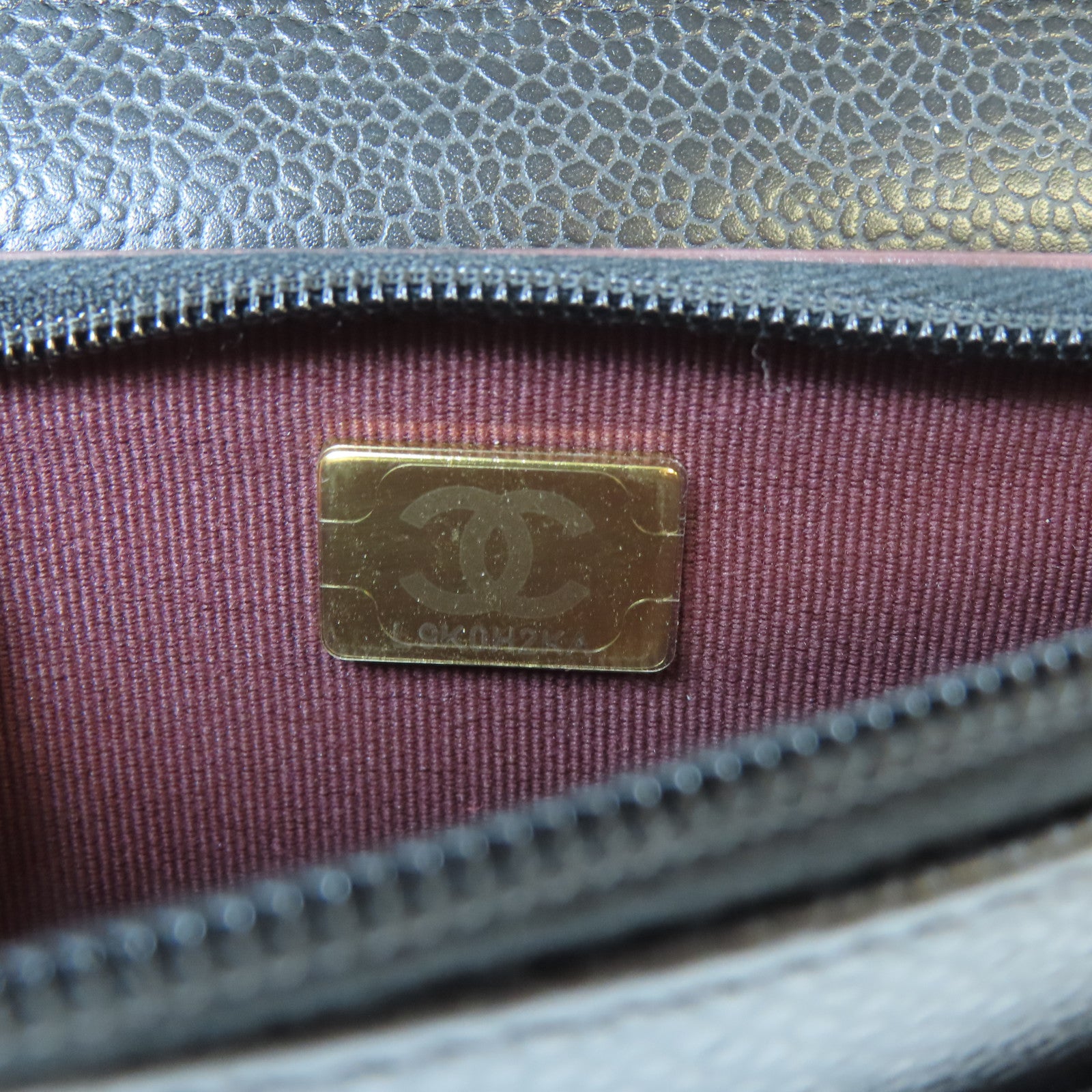 CHANEL 菱格Caviar皮革Wallet On Chain金扣鏈帶肩背袋黑色