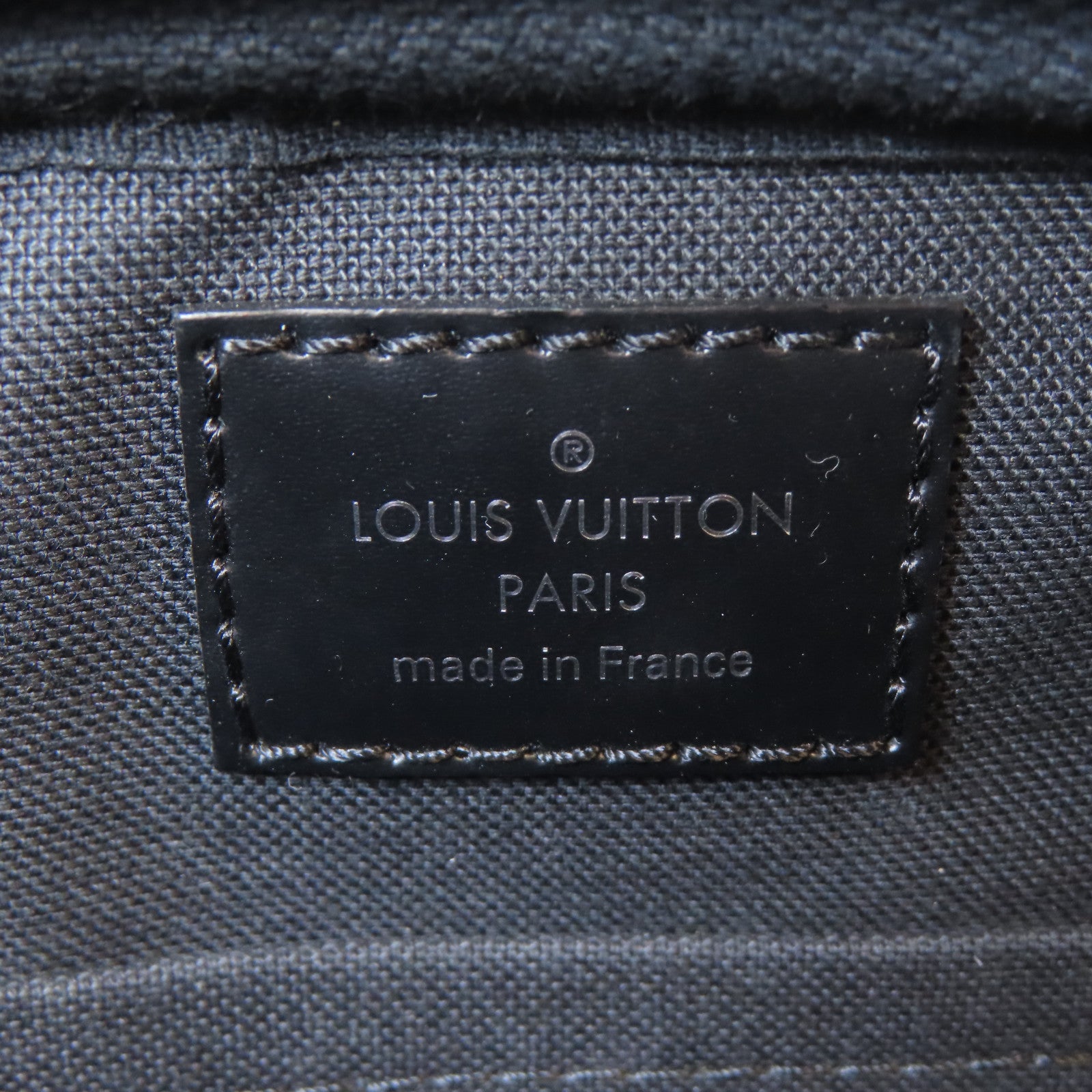 LOUIS VUITTON Damier Graphite Ambler Waist Bag銀扣腰包黑色