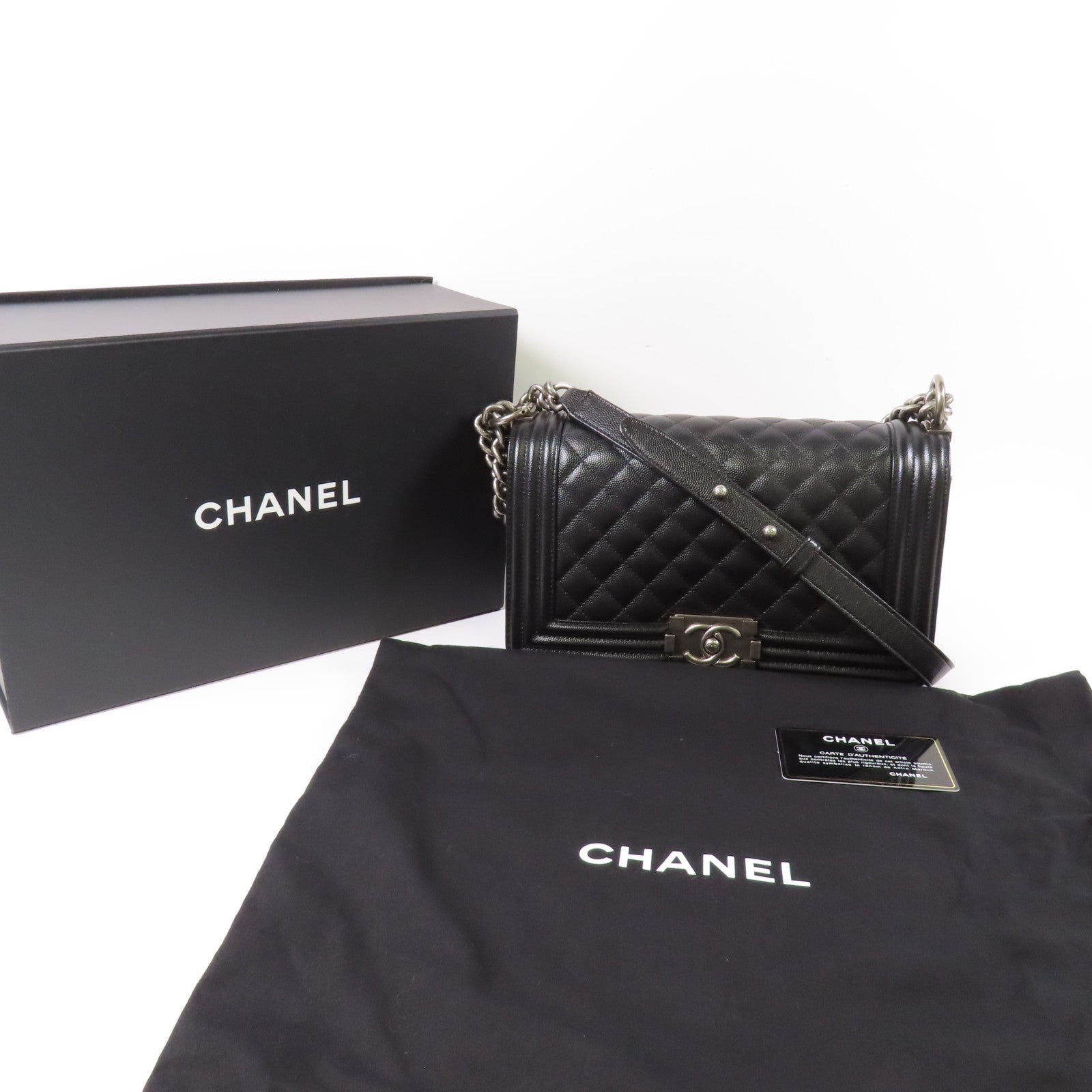 CHANEL 牛皮皮革Boy 25銀扣鏈帶肩背袋