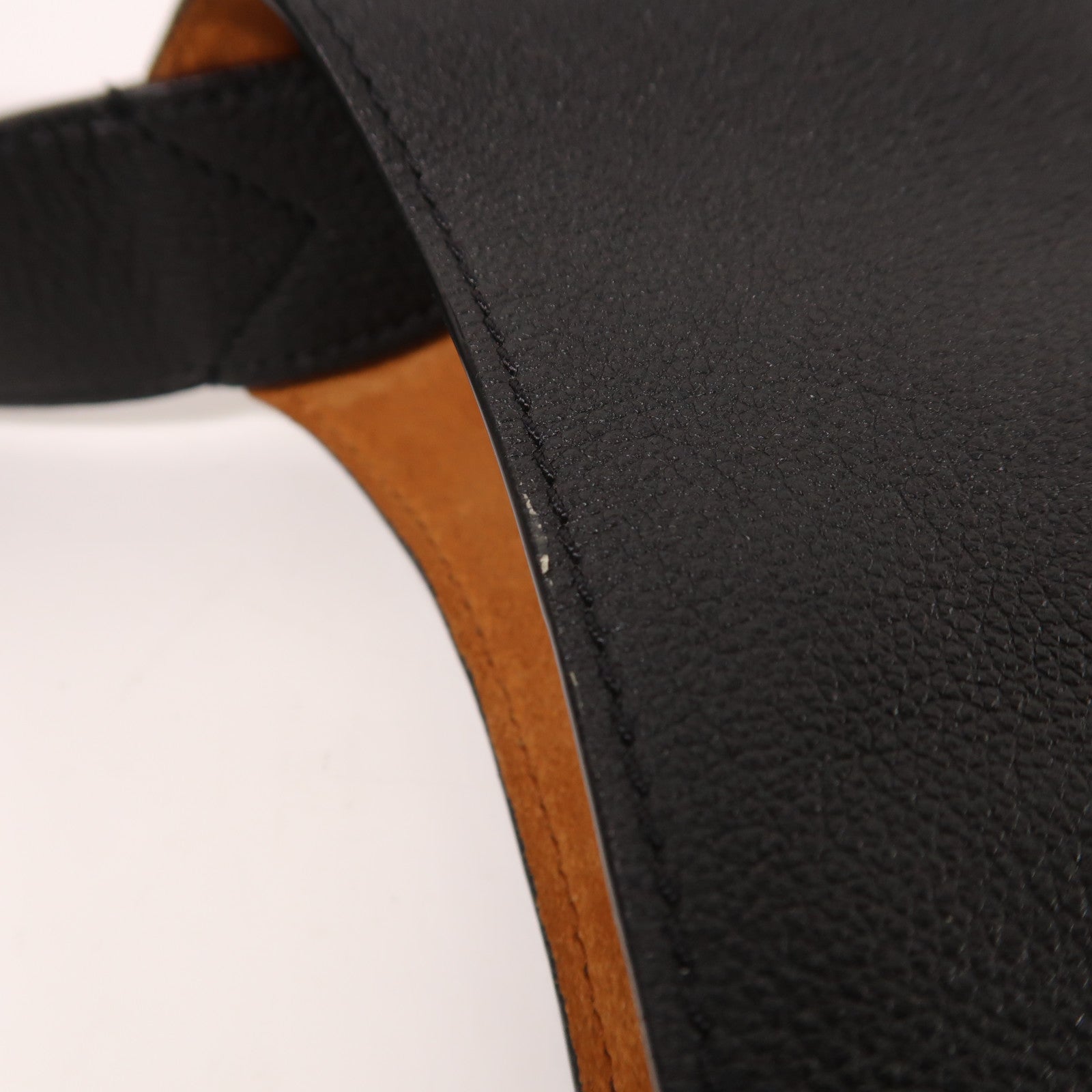 LOUIS VUITTON 牛皮皮革Low Key Hobo PM金扣肩背袋