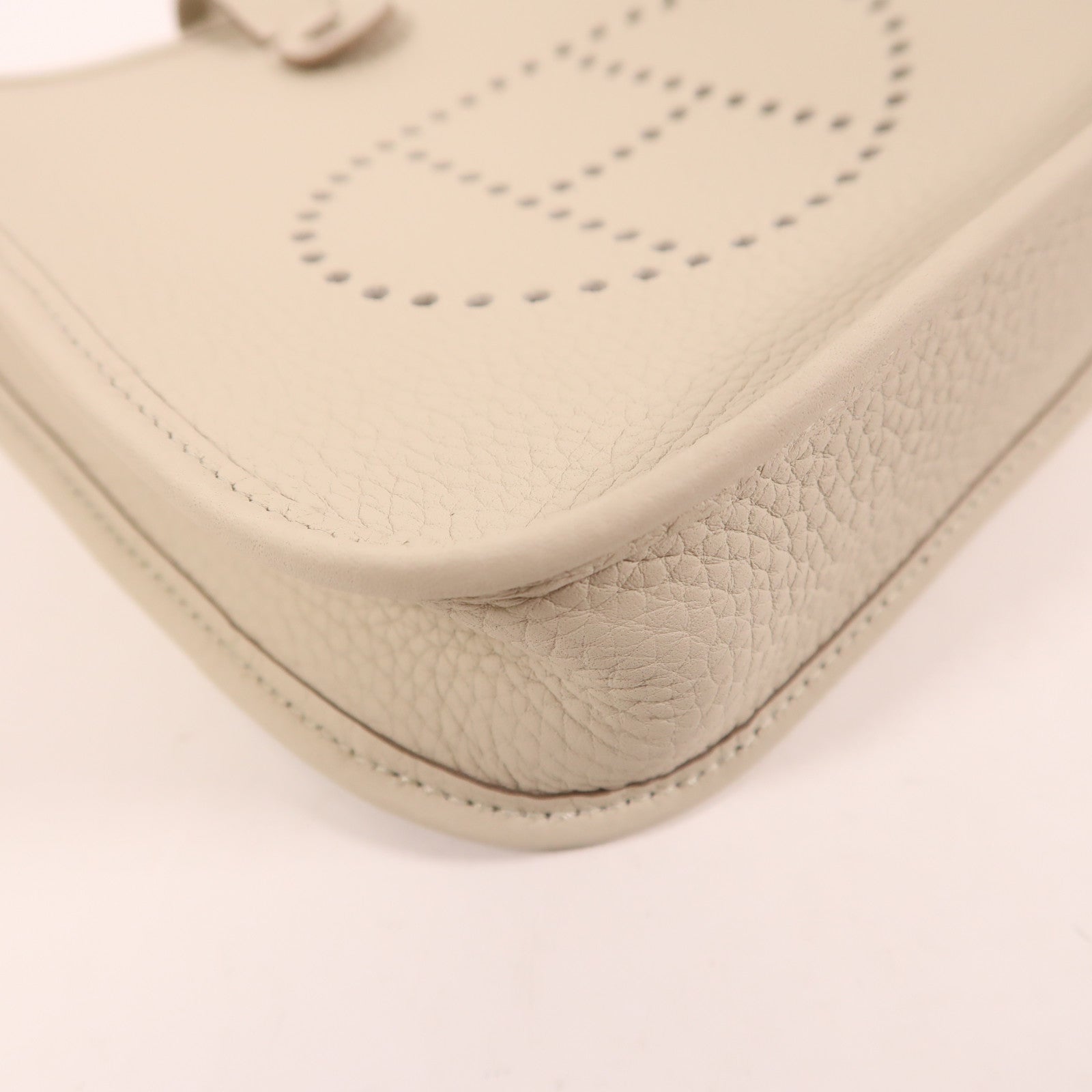 HERMES Clemence皮革Evelyne TPM金扣肩背袋