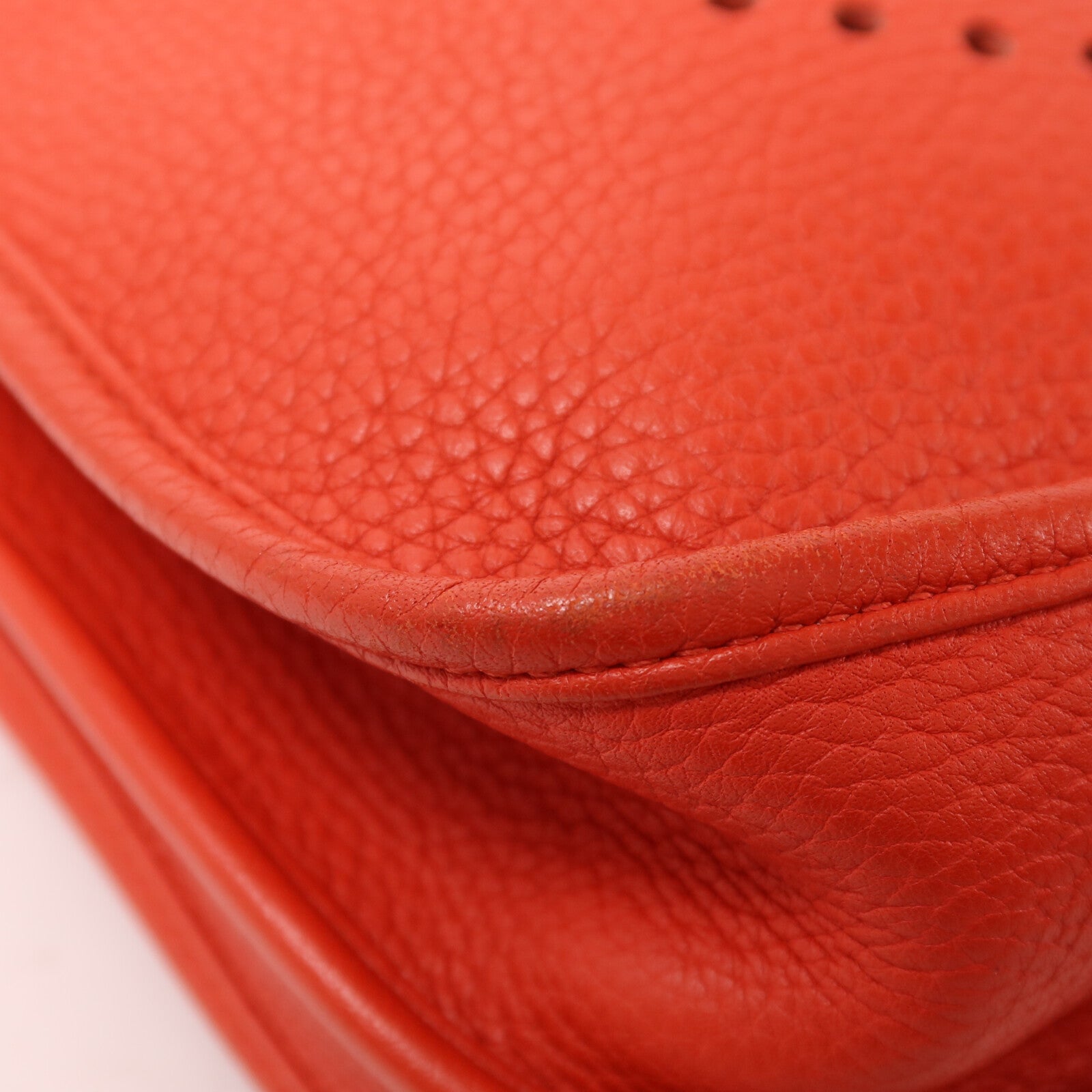 HERMES Clemence皮革Evelyne PM肩背袋Rouge Tomate