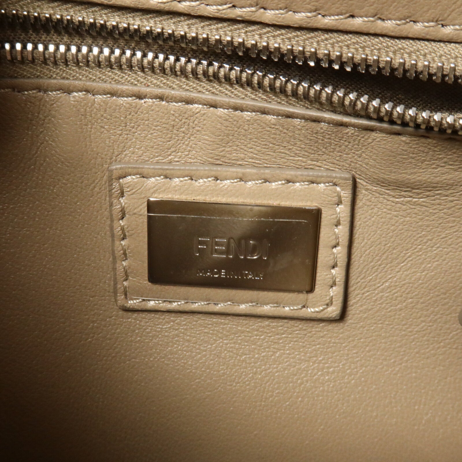 FENDI 牛皮皮革Peekaboo Iconic Mini手挽肩背兩用袋