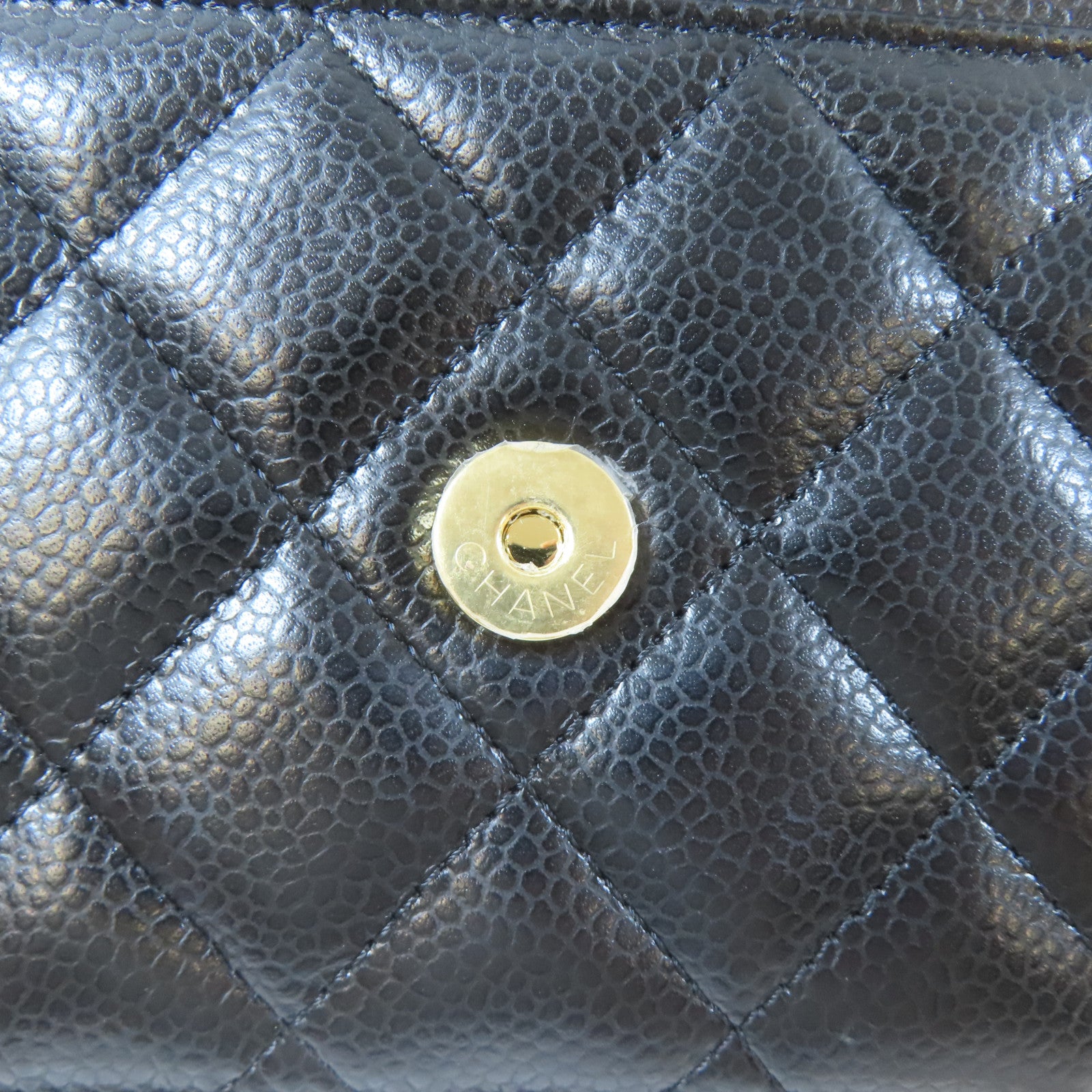 CHANEL 菱格Caviar皮革Wallet On Chain金扣鏈帶肩背袋黑色
