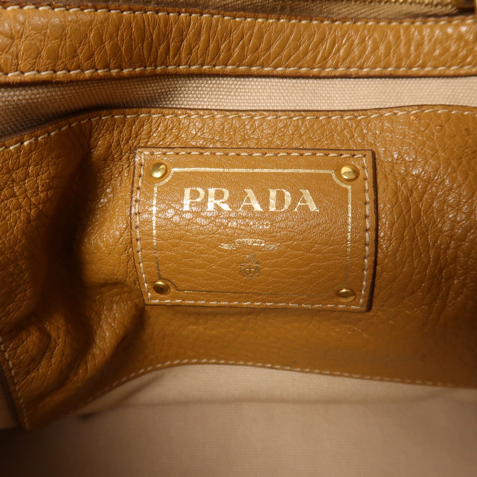 PRADA 牛皮皮革Tote Bag金扣肩背袋
