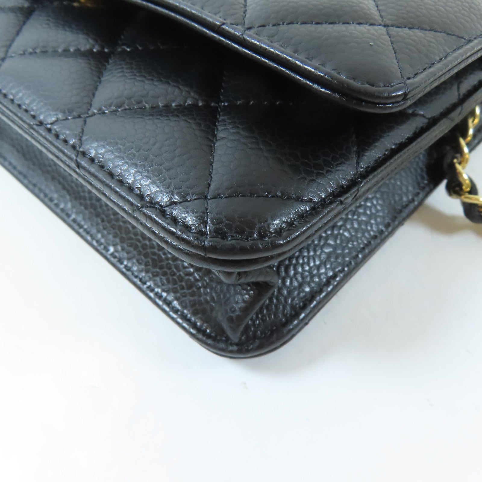 CHANEL 菱格Caviar皮革Wallet On Chain金扣鏈帶肩背袋黑色